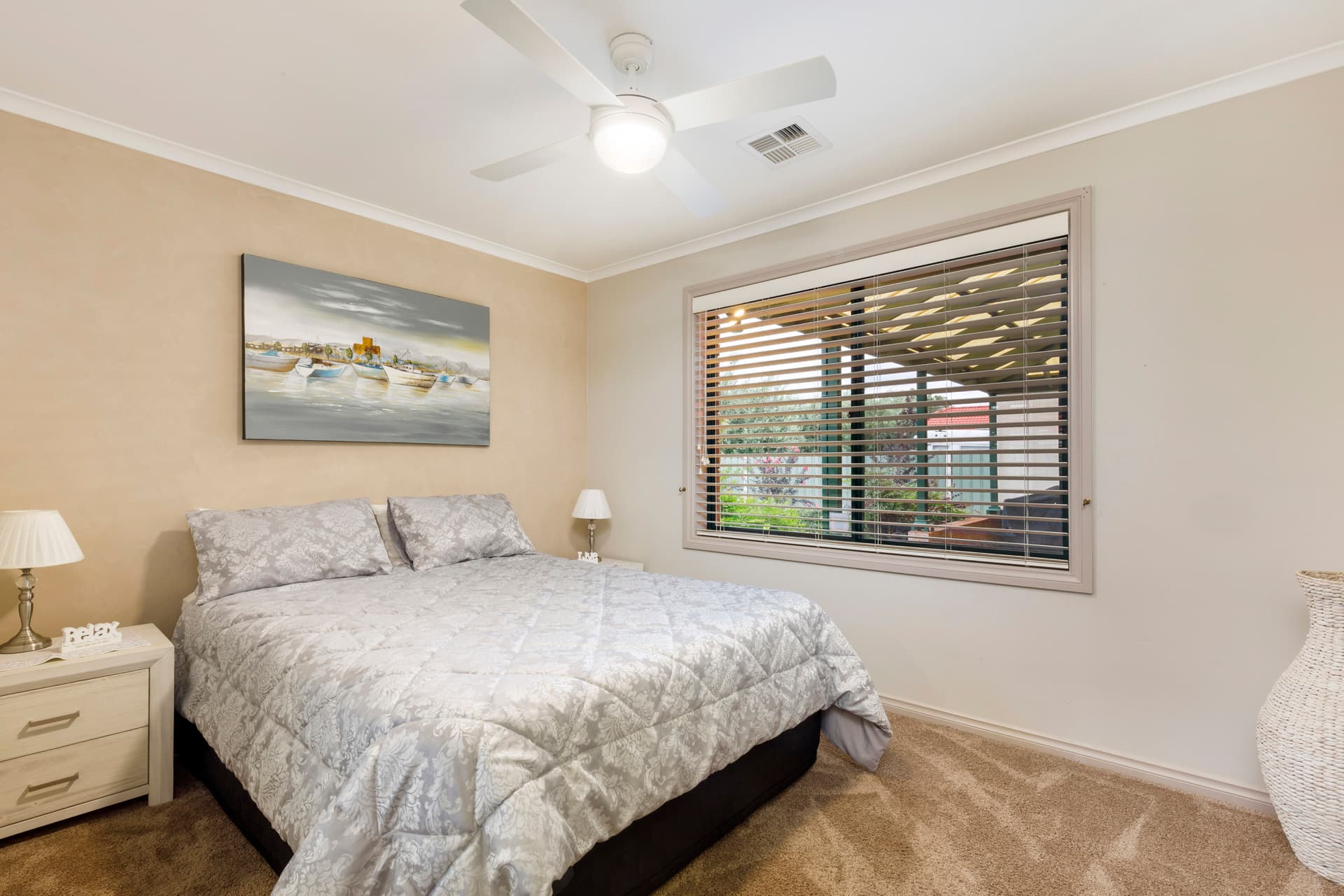 8 Cerutty Crescent, Gordon ACT 2906, Gordon - Thumbnail 4