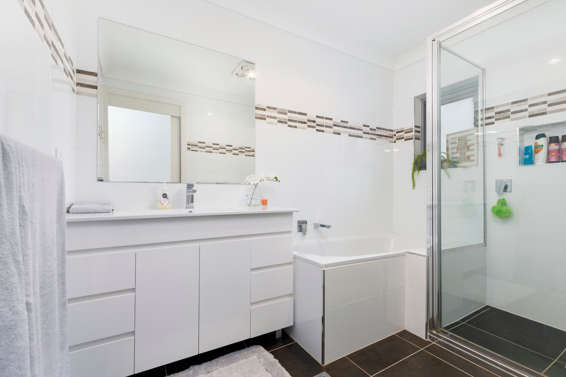 54 Heagney Crescent, Chisholm ACT 2905, Chisholm - Thumbnail 3