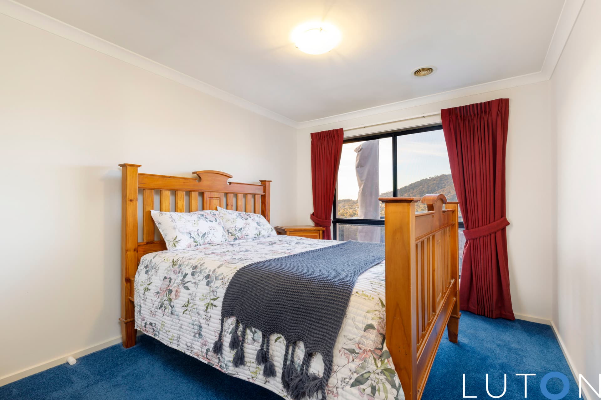 10 Orange Thorn Crescent, Banks ACT 2906, Banks - Thumbnail 4