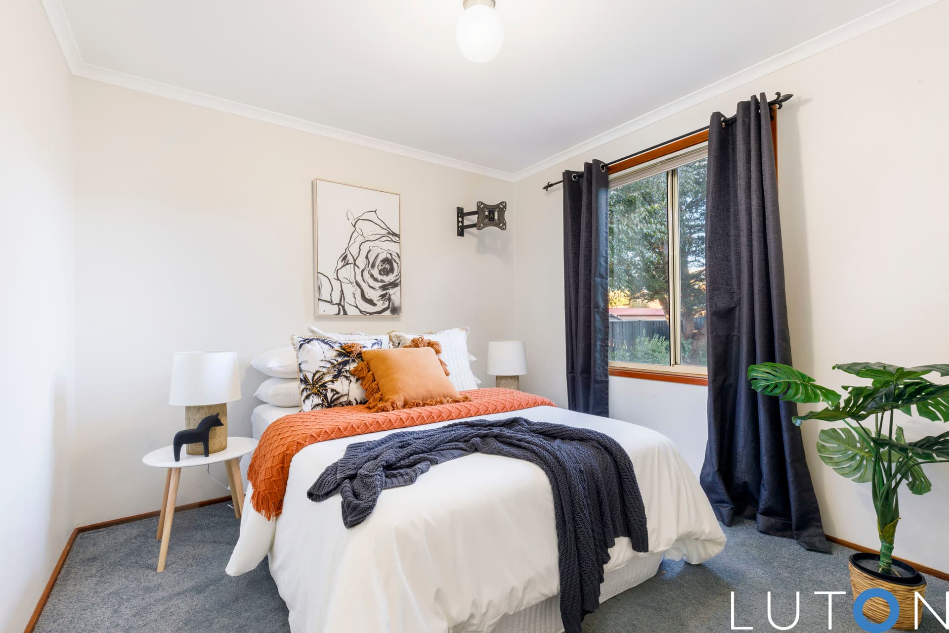 16 Cleeve Place, Gordon ACT 2906, Gordon - Thumbnail 2