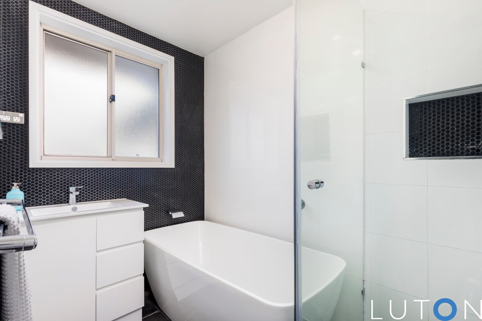 21 Pavonia Street, Rivett ACT 2611, Rivett - Thumbnail 2