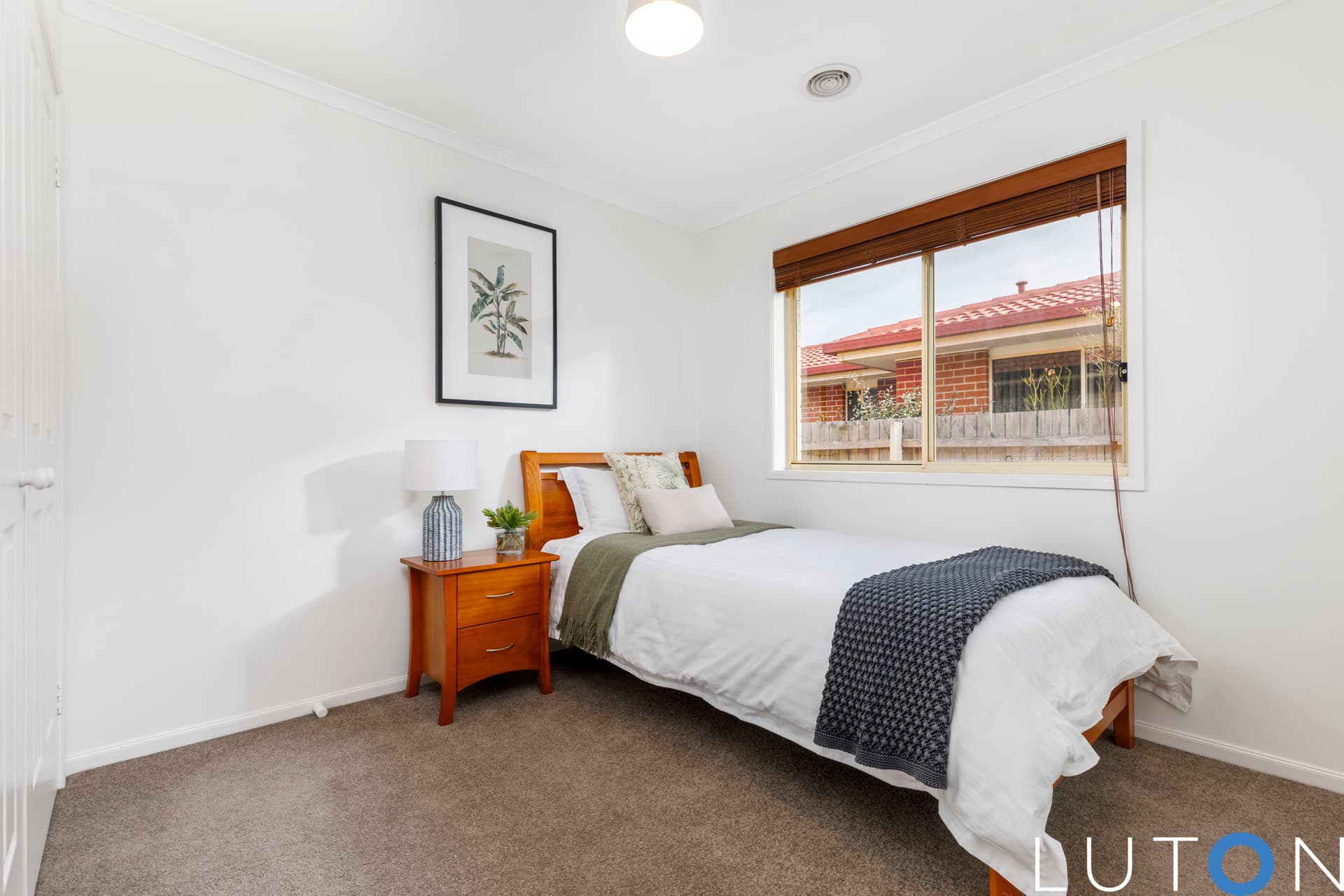 19 Rollston Street, Amaroo ACT 2914, Amaroo - Thumbnail 2