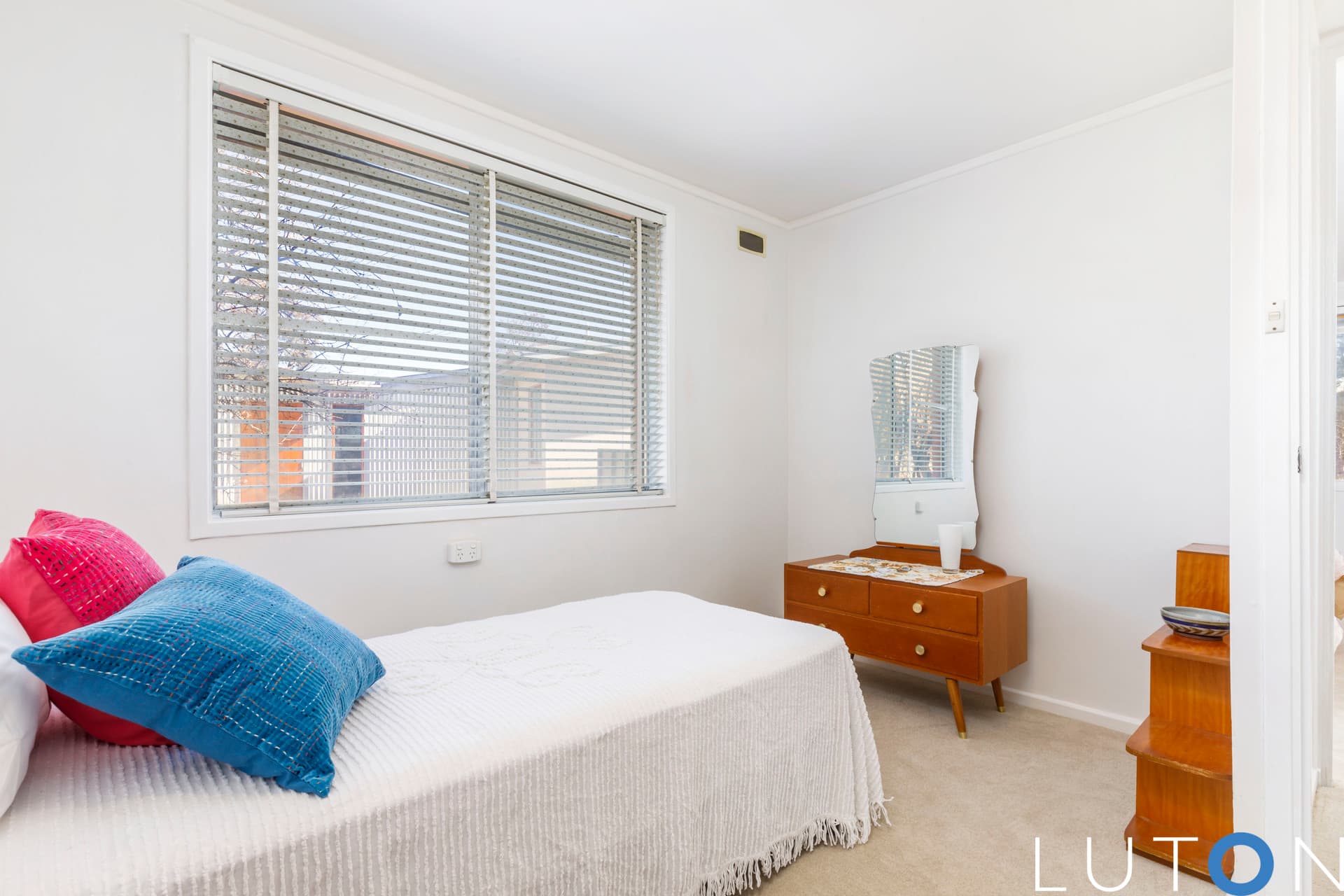 126 Goyder Street, Narrabundah ACT 2604, Narrabundah - Thumbnail 3