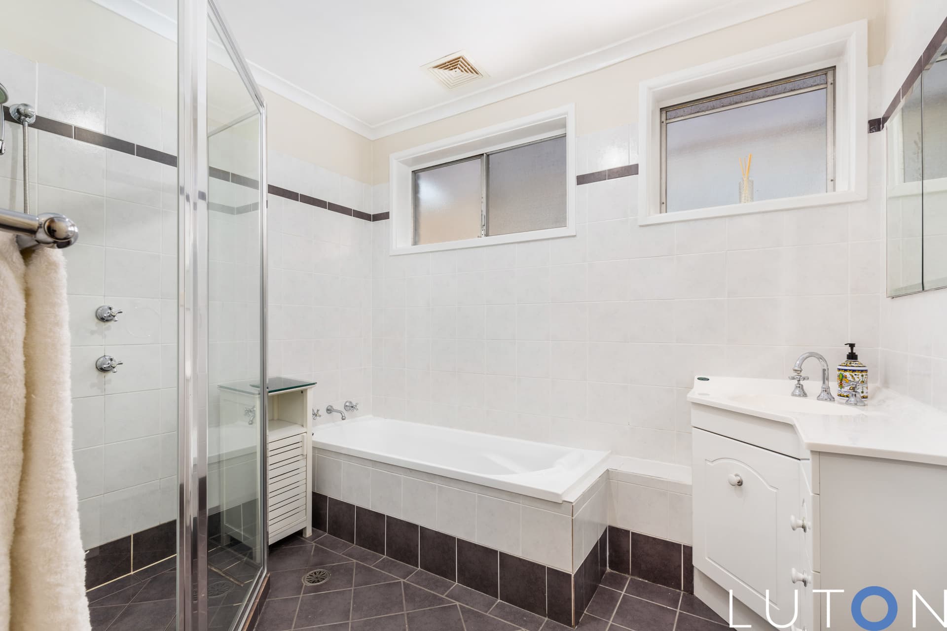 80 Streeton Drive, Rivett ACT 2611, Rivett - Thumbnail 3