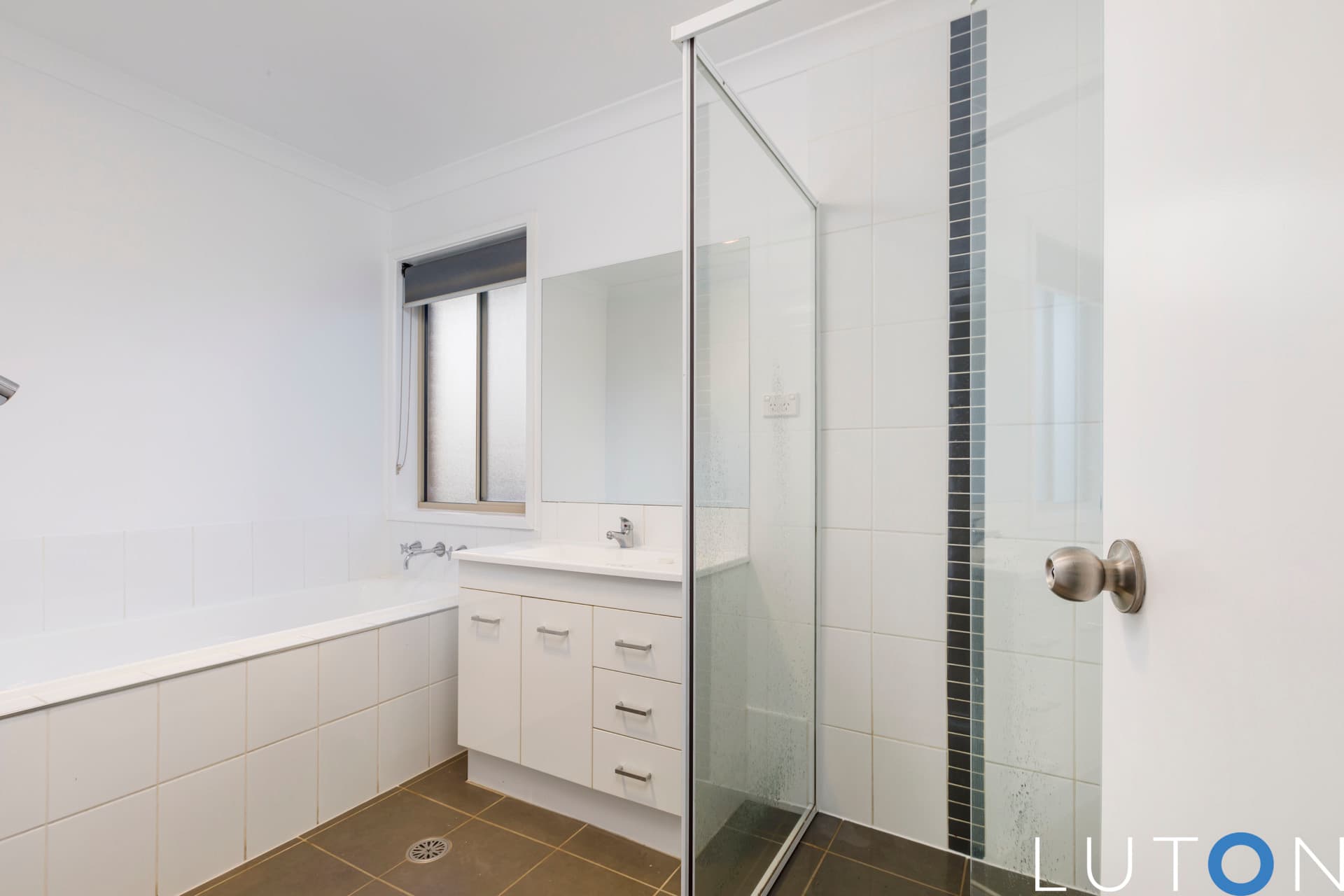 9 Isbister Street, Macgregor ACT 2615, Macgregor - Thumbnail 2
