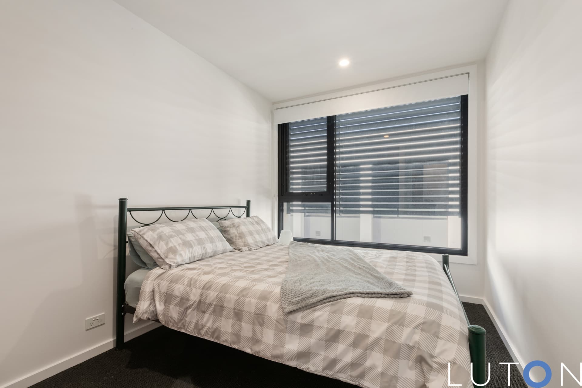 4/70 Henty Street, Braddon ACT 2612, Braddon - Thumbnail 2
