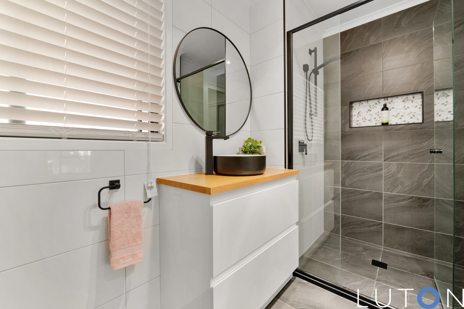 2/13 Conner Close, Palmerston ACT 2913, Palmerston - Thumbnail 2