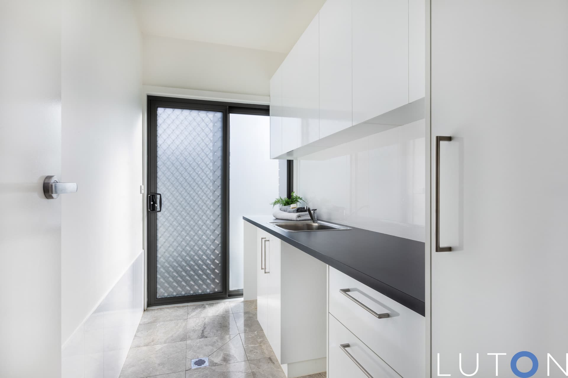 36 Cazneaux Crescent, Weston ACT 2611, Weston - Thumbnail 6