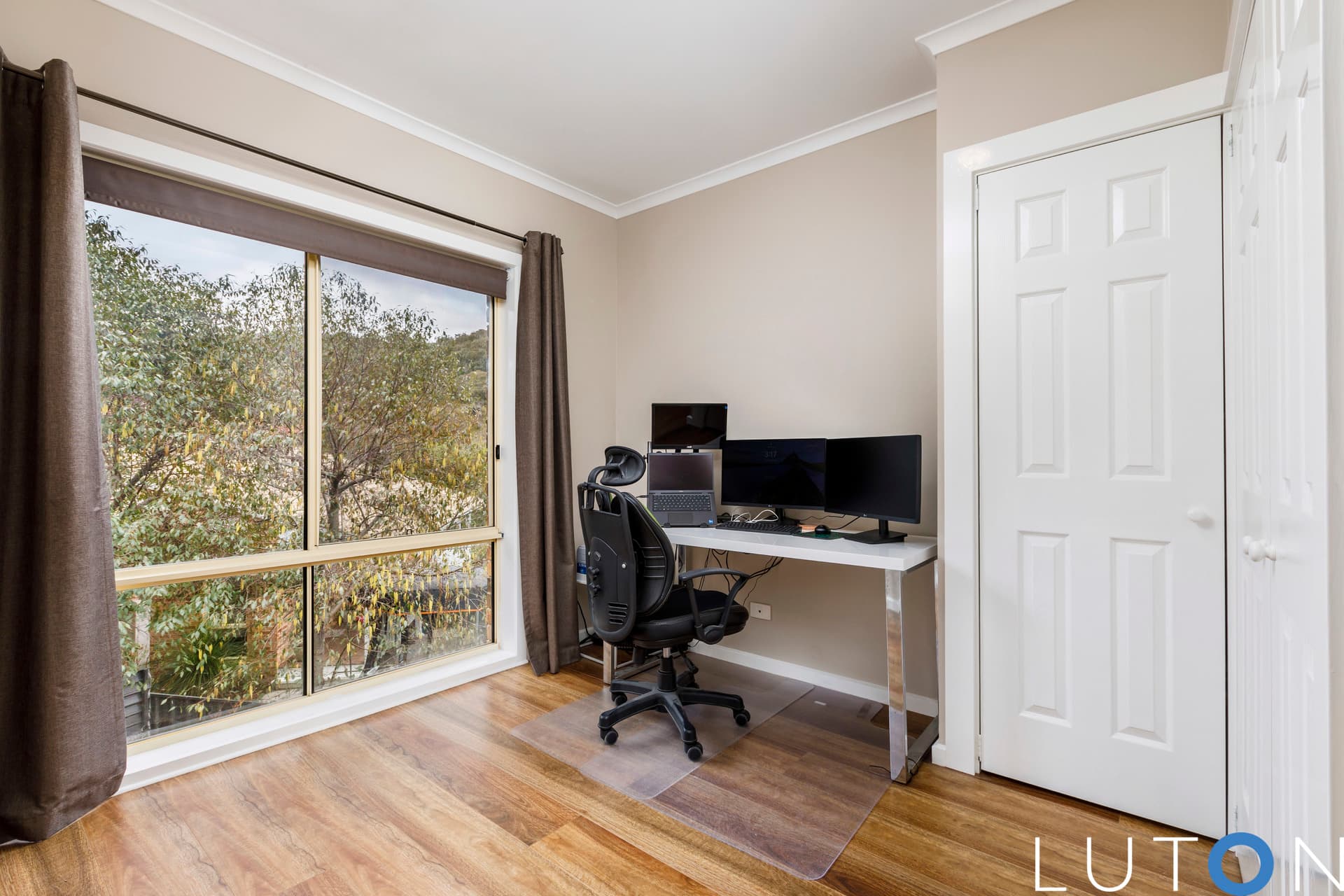 13 Richter Close, Fadden ACT 2904, Fadden - Image 1