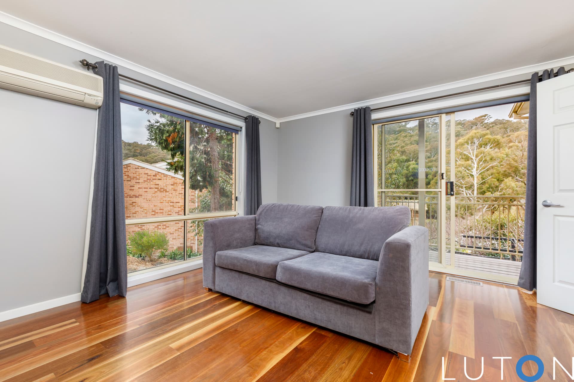13 Richter Close, Fadden ACT 2904, Fadden - Thumbnail 4