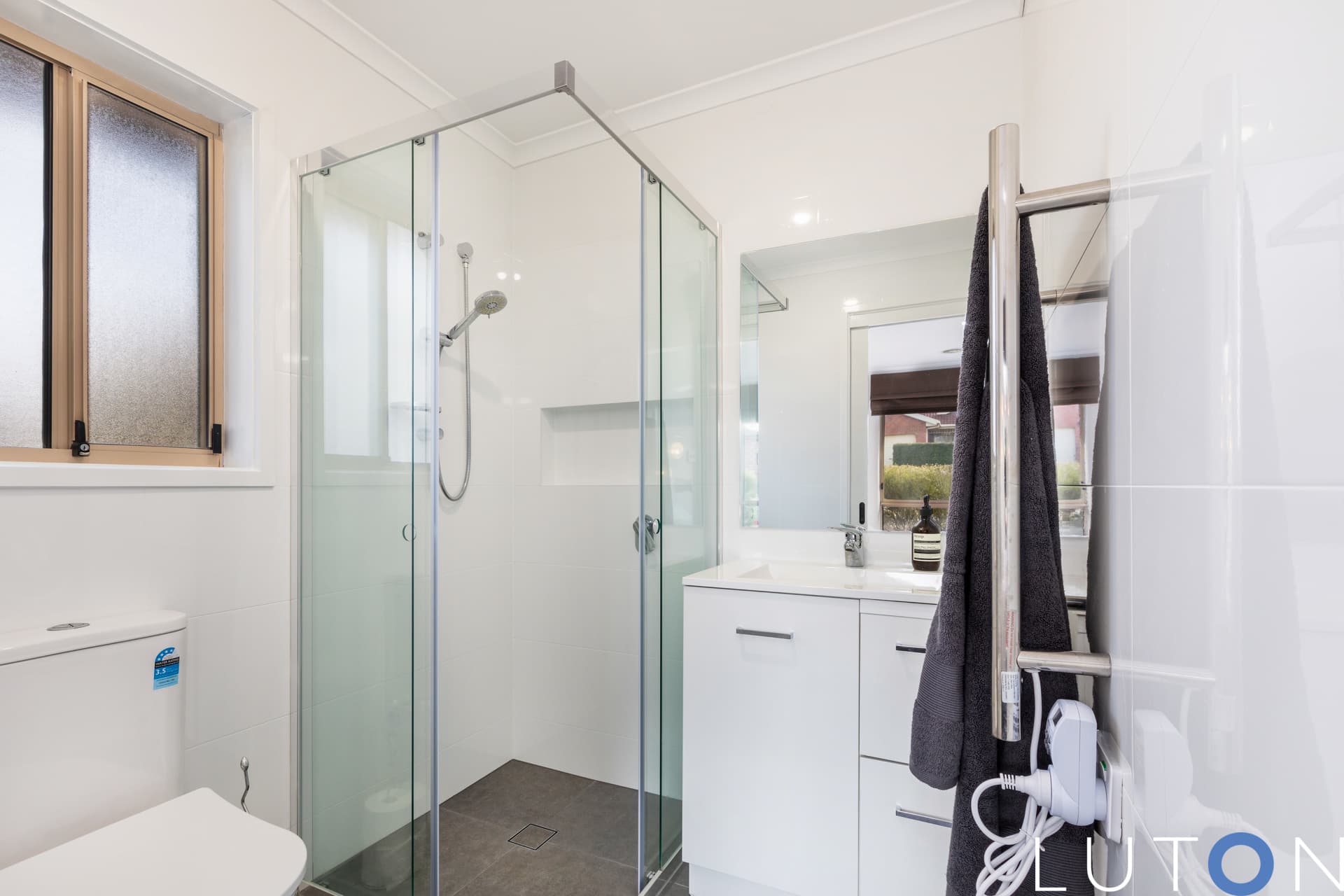 22 Alarmon Crescent, Dunlop ACT 2615, Dunlop - Image 1