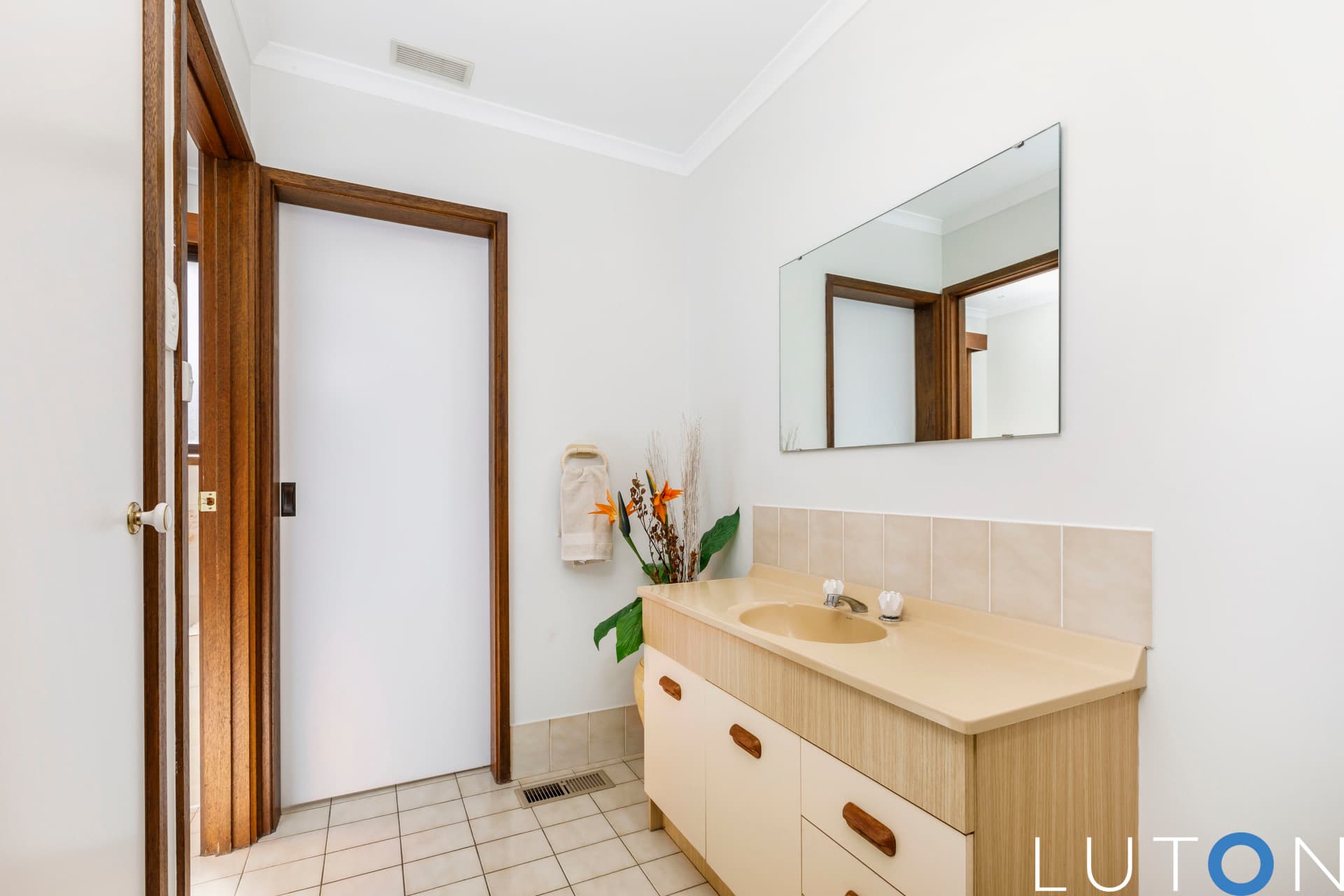 39 Willoughby Crescent, Gilmore ACT 2905, Gilmore - Thumbnail 4