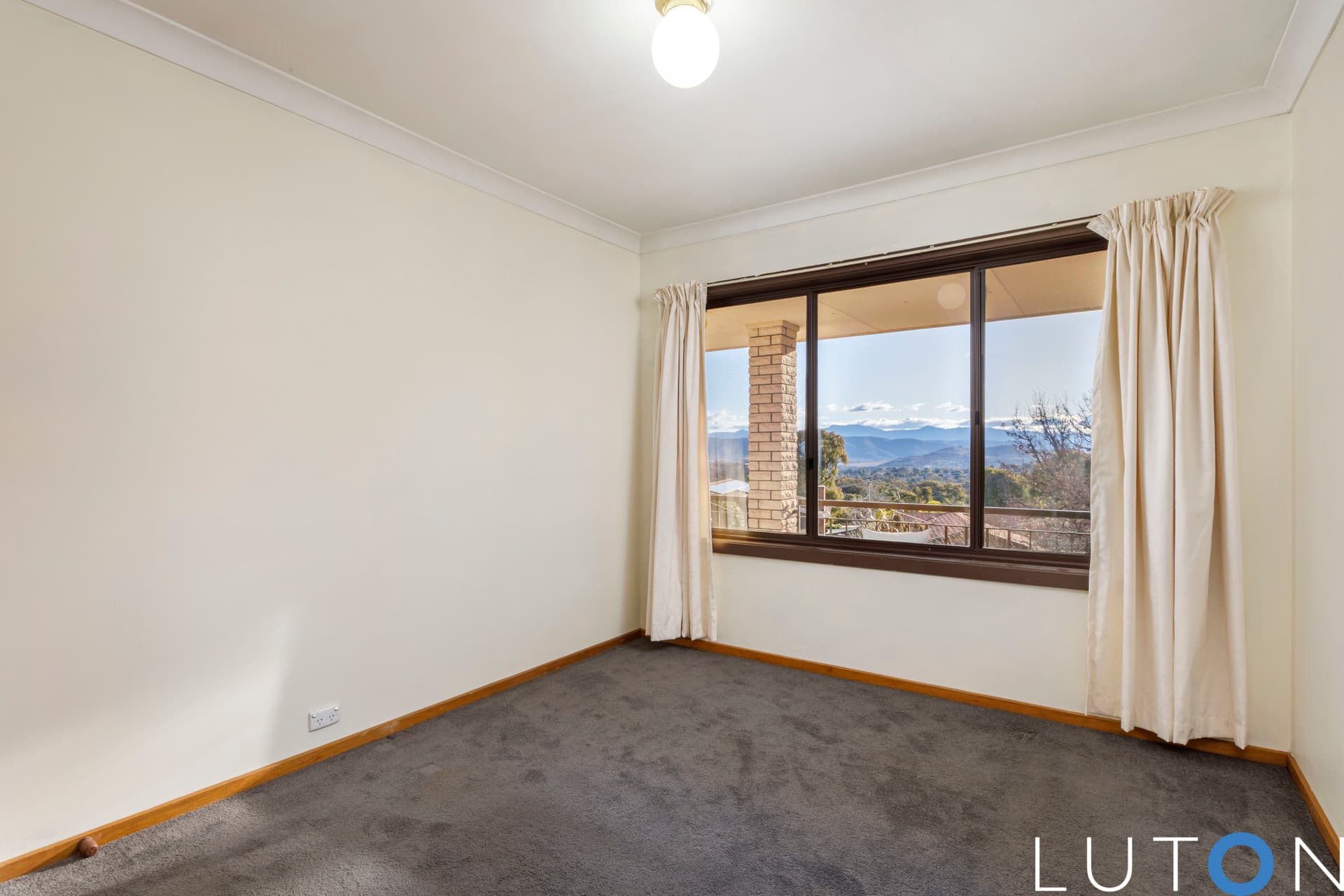 20 Appel Crescent, Fadden ACT 2904, Fadden - Thumbnail 3