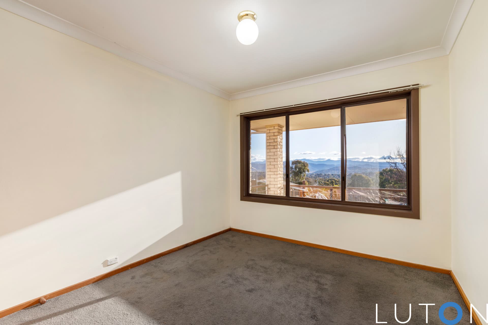 20 Appel Crescent, Fadden ACT 2904, Fadden - Thumbnail 4