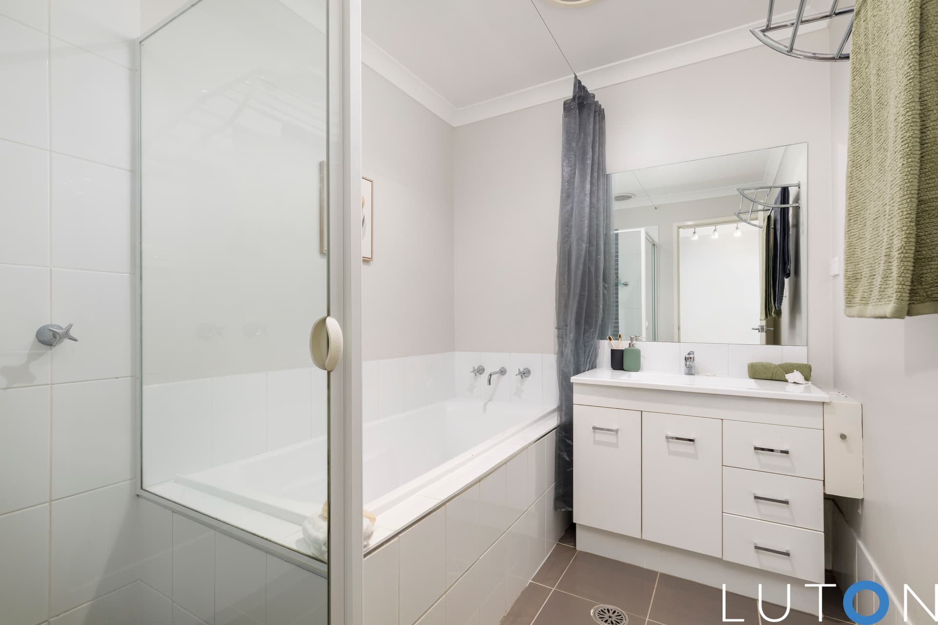 189 Macfarlane Burnet Avenue, Macgregor ACT 2615, Macgregor - Thumbnail 2