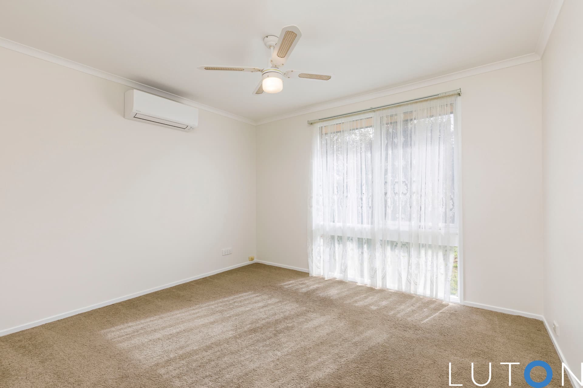 96 Namatjira Drive, Stirling ACT 2611, Stirling - Thumbnail 2