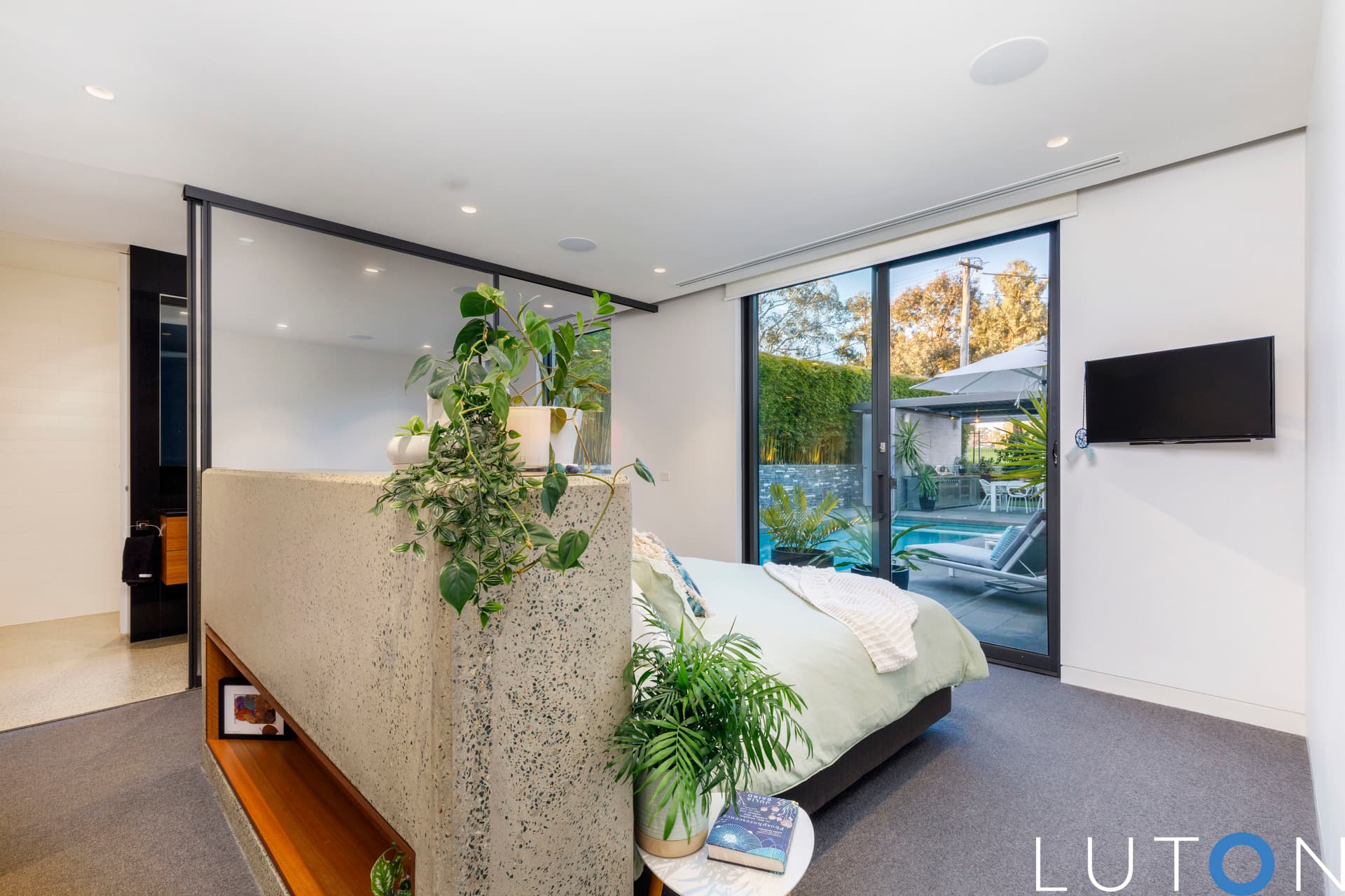 13 Finniss Crescent, Narrabundah ACT 2604, Narrabundah - Image 1