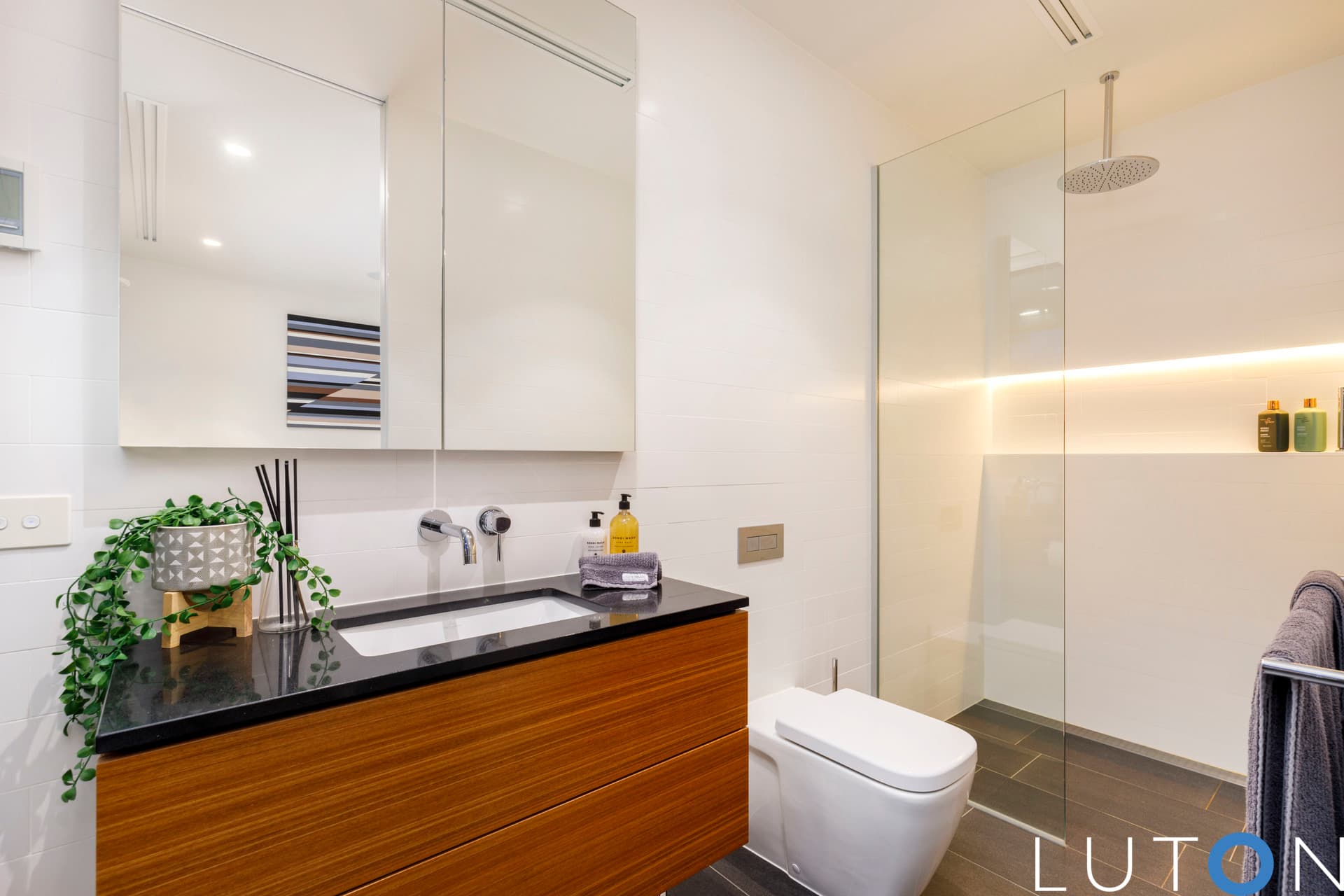 13 Finniss Crescent, Narrabundah ACT 2604, Narrabundah - Thumbnail 7