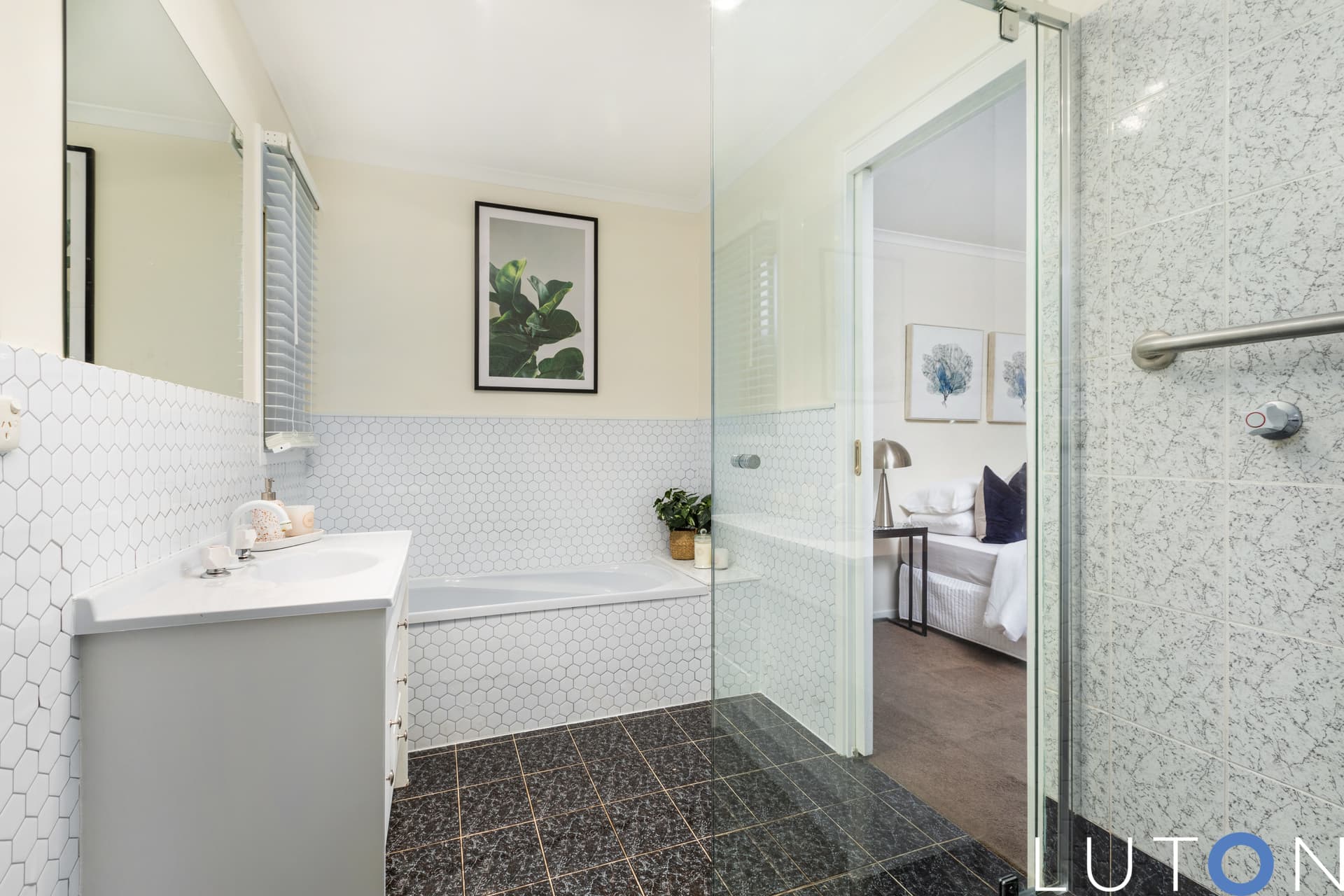 10 Shean Place, Gordon ACT 2906, Gordon - Thumbnail 4