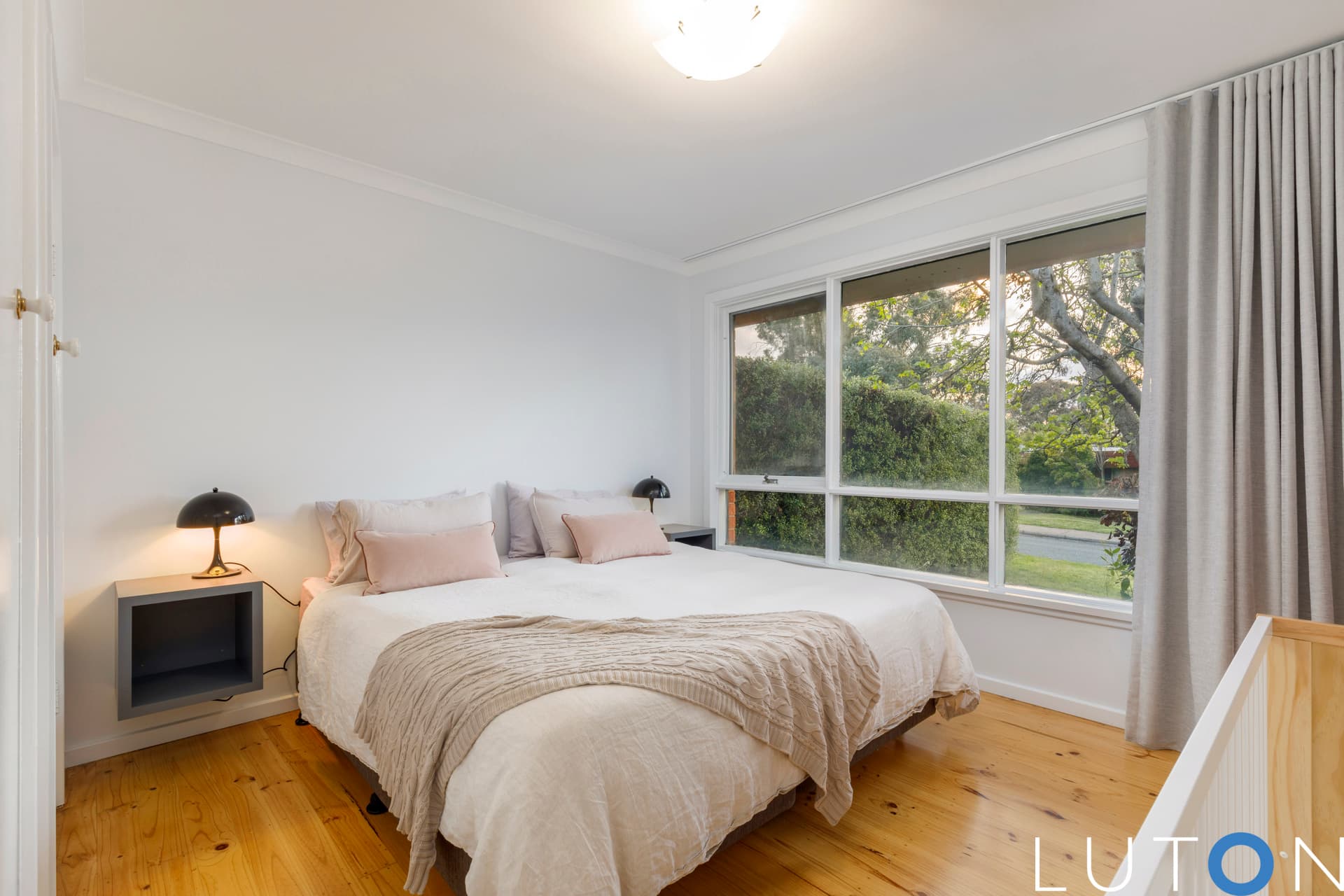11 Mackenzie Street, Hackett ACT 2602, Hackett - Image 1