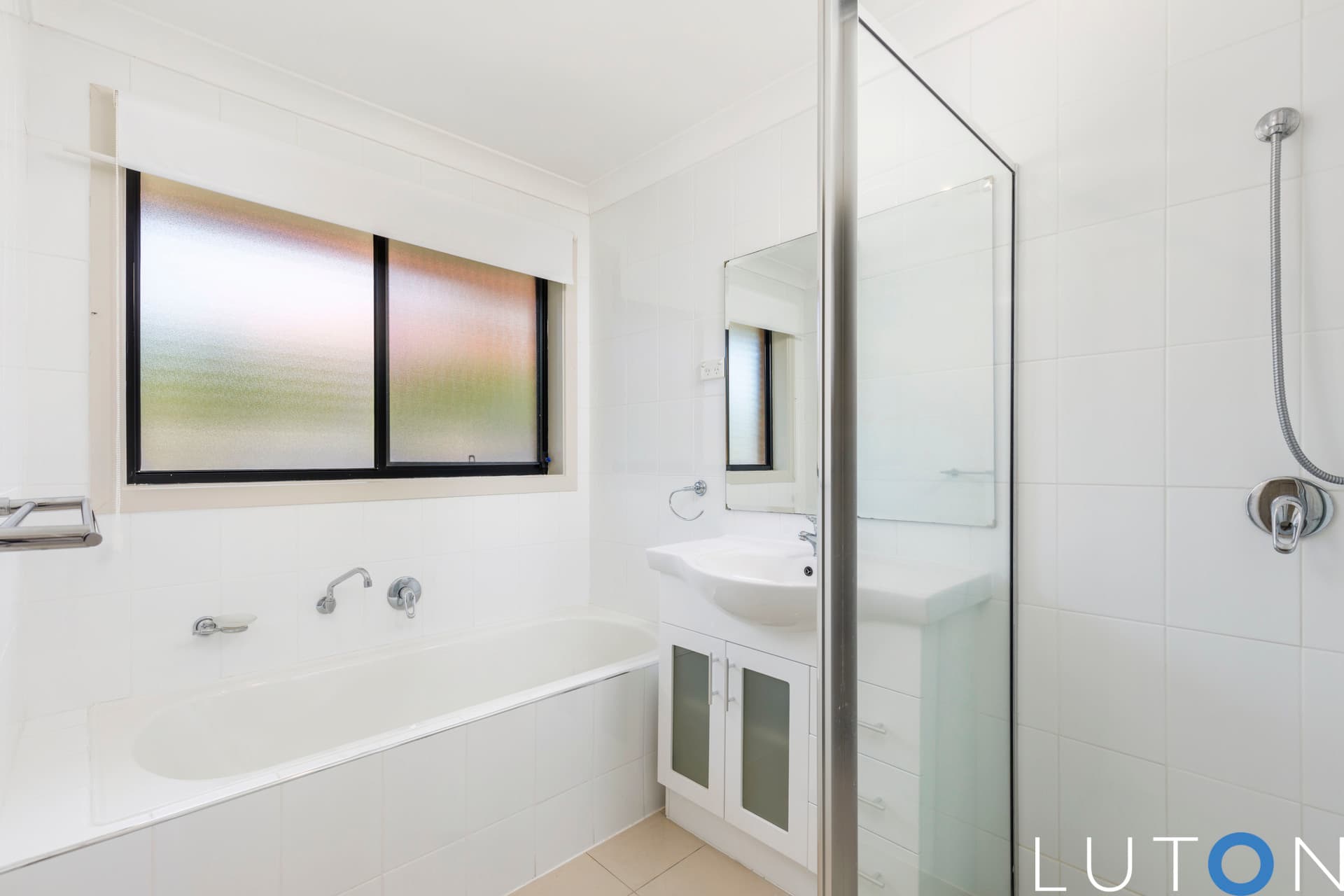 58 Macfarlane Burnet Avenue, Macgregor ACT 2615, Macgregor - Thumbnail 3