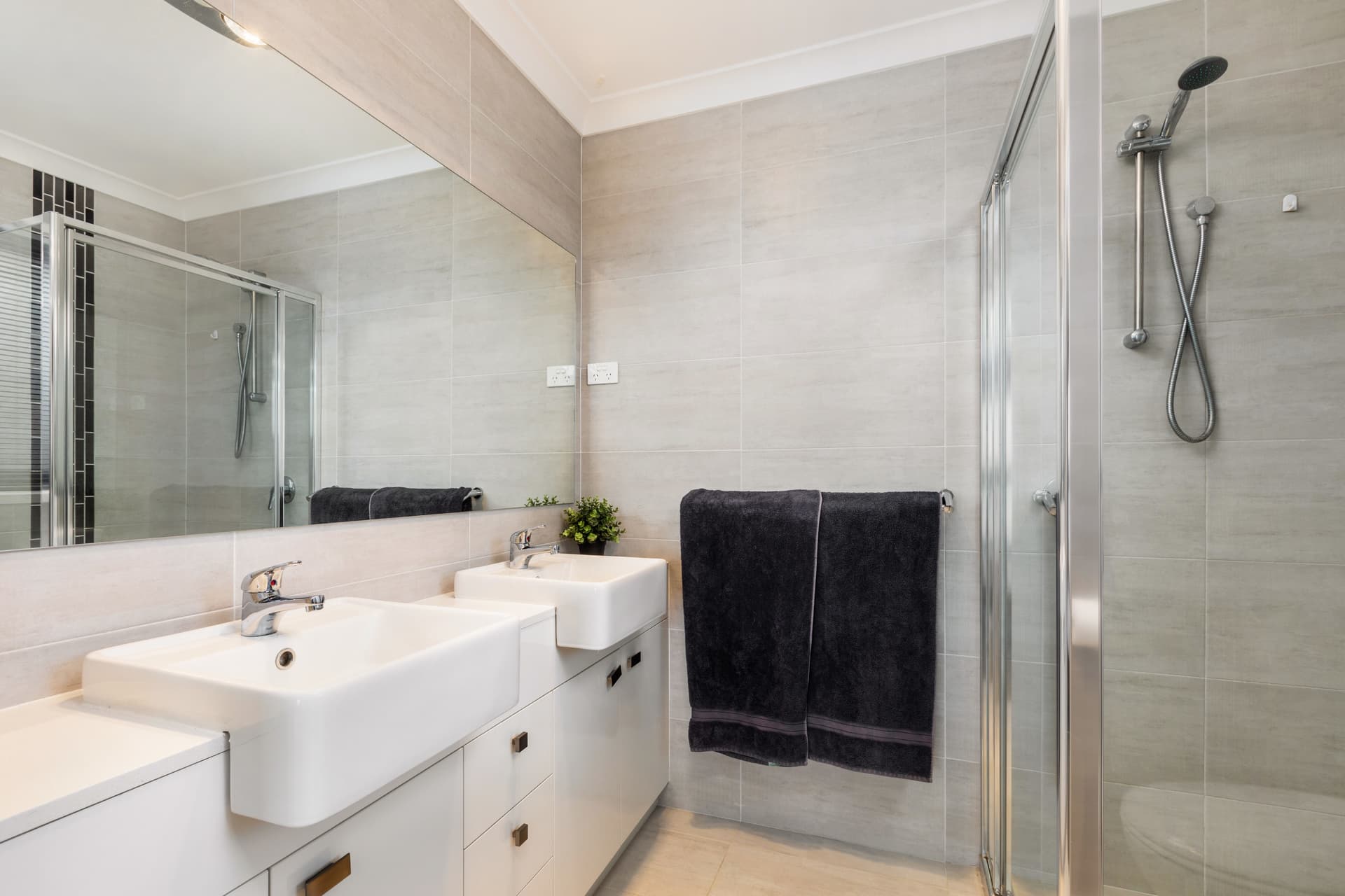 27 Winchester Street, Casey ACT 2913, Casey - Thumbnail 2