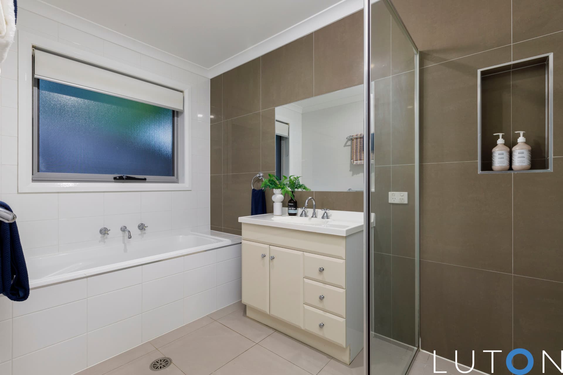 26 Pavonia Street, Rivett ACT 2611, Rivett - Thumbnail 2