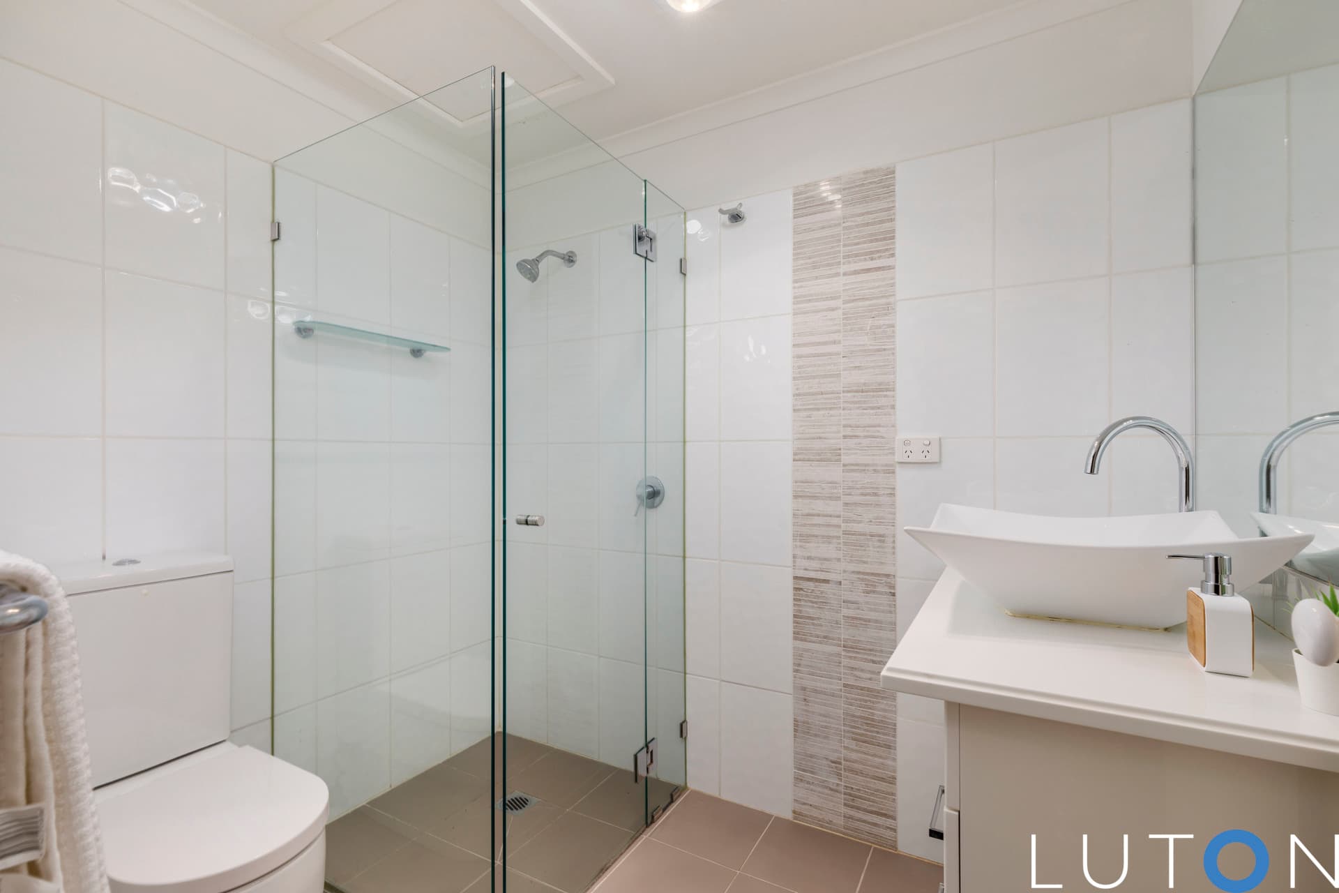 56 Kirkton Street, Wanniassa ACT 2903, Wanniassa - Thumbnail 2