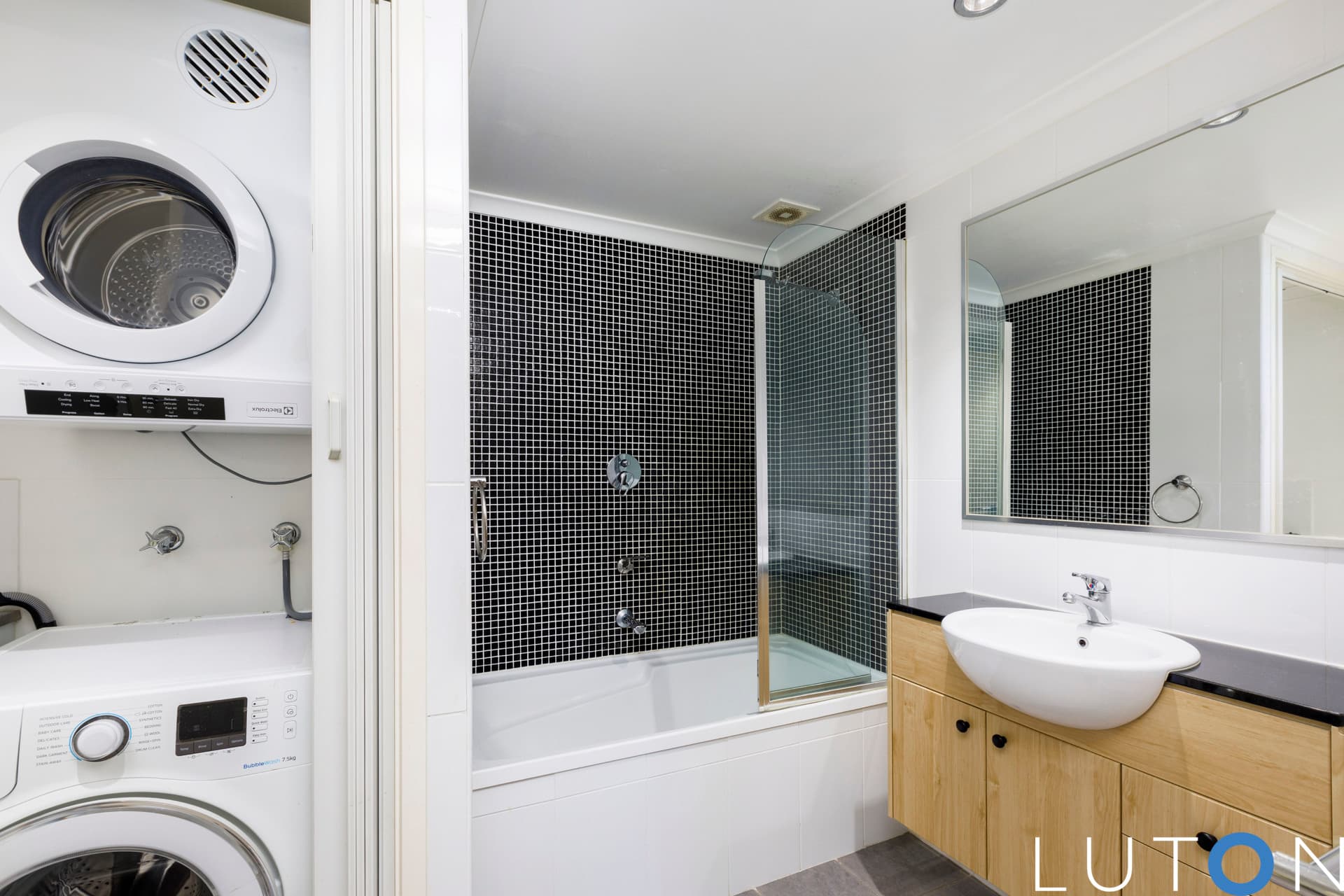35/66 Allara Street, City ACT 2601, City - Thumbnail 4