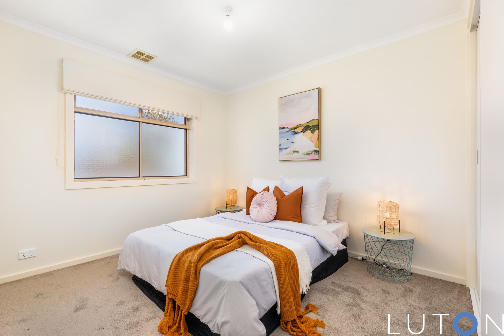 30 Loveday Crescent, Casey ACT 2913, Casey - Thumbnail 2