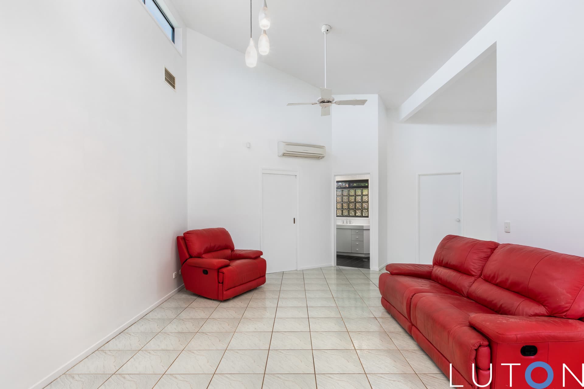 26 Mt Vernon Drive, Kambah ACT 2902, Kambah - Image 1