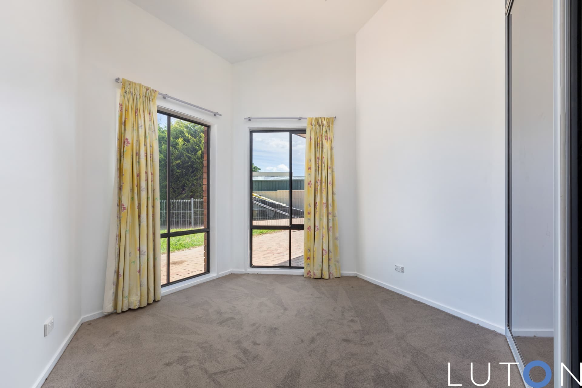 26 Mt Vernon Drive, Kambah ACT 2902, Kambah - Thumbnail 5