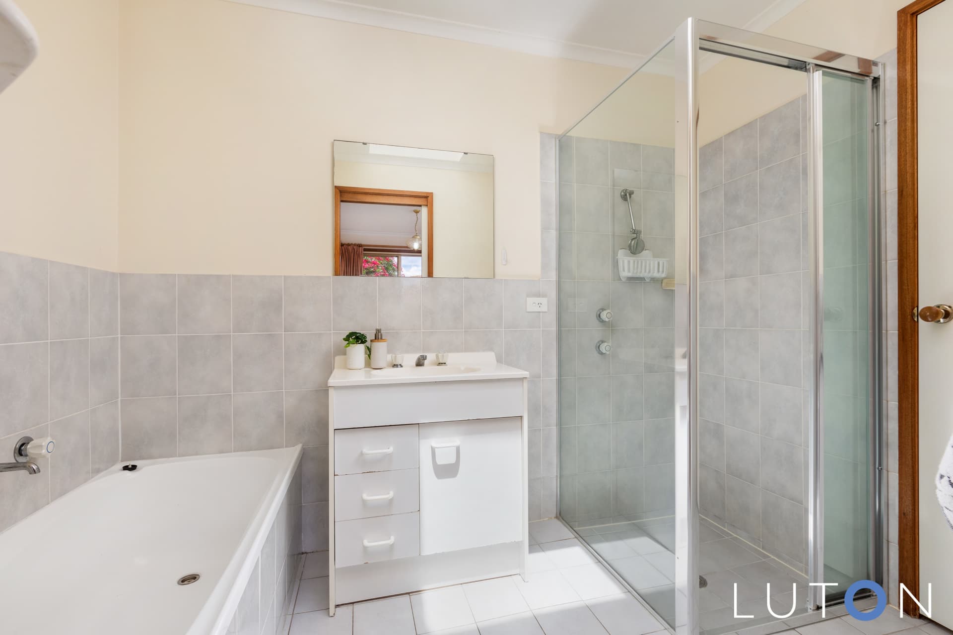 3/3 Lappin Place, Gordon ACT 2906, Gordon - Thumbnail 3