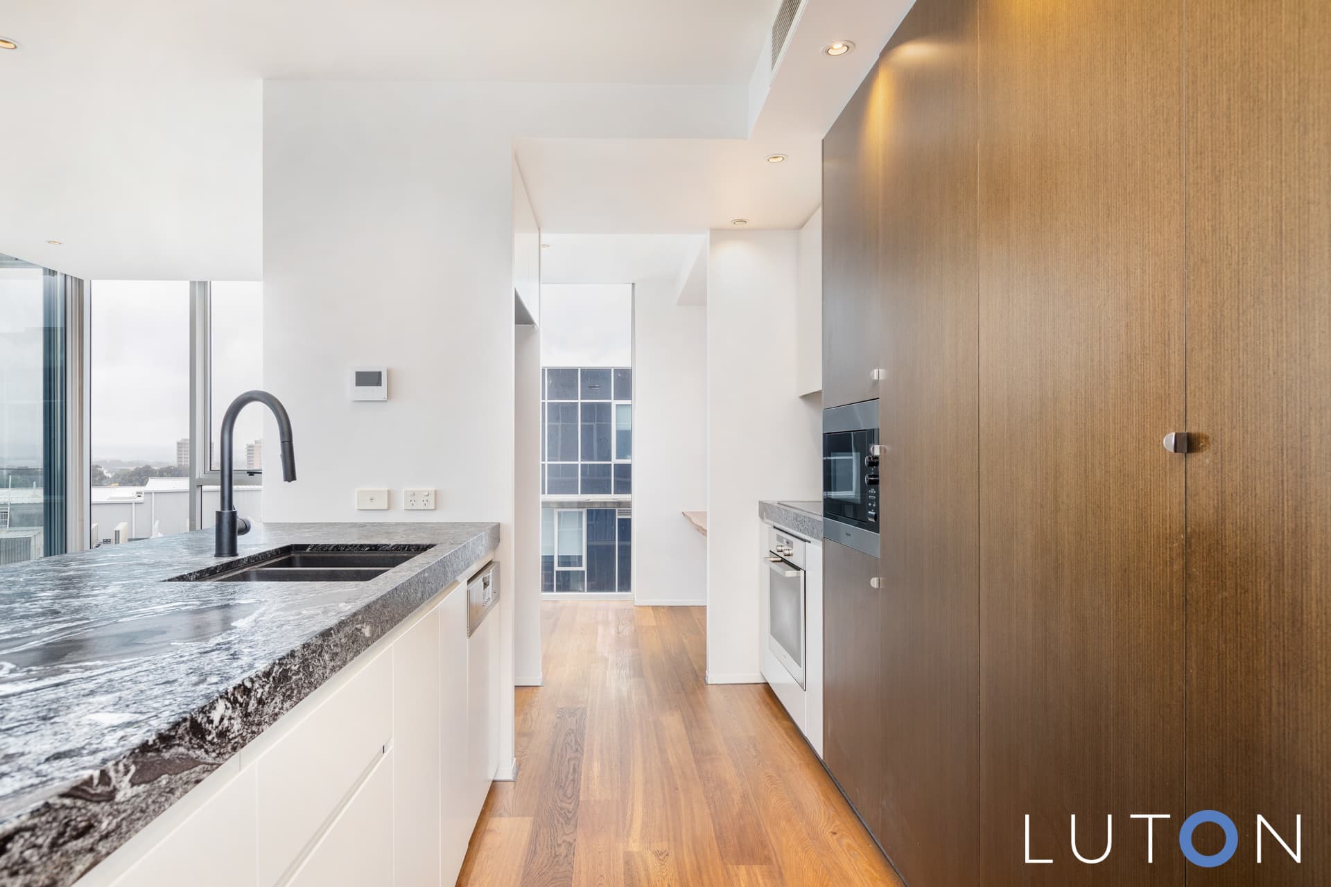 42/5 Sydney Avenue, Barton ACT 2600, Barton - Thumbnail 2