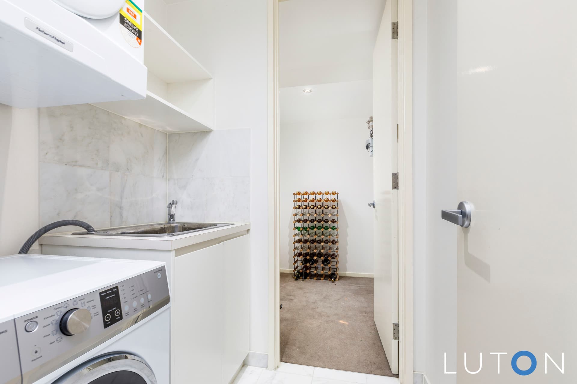 62/15 Coranderrk Street, City ACT 2601, City - Thumbnail 2