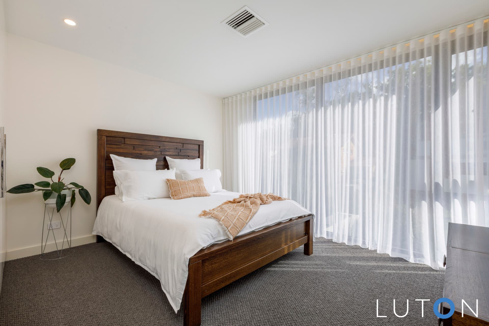 9/22 Canberra Avenue, Forrest ACT 2603, Forrest - Thumbnail 2