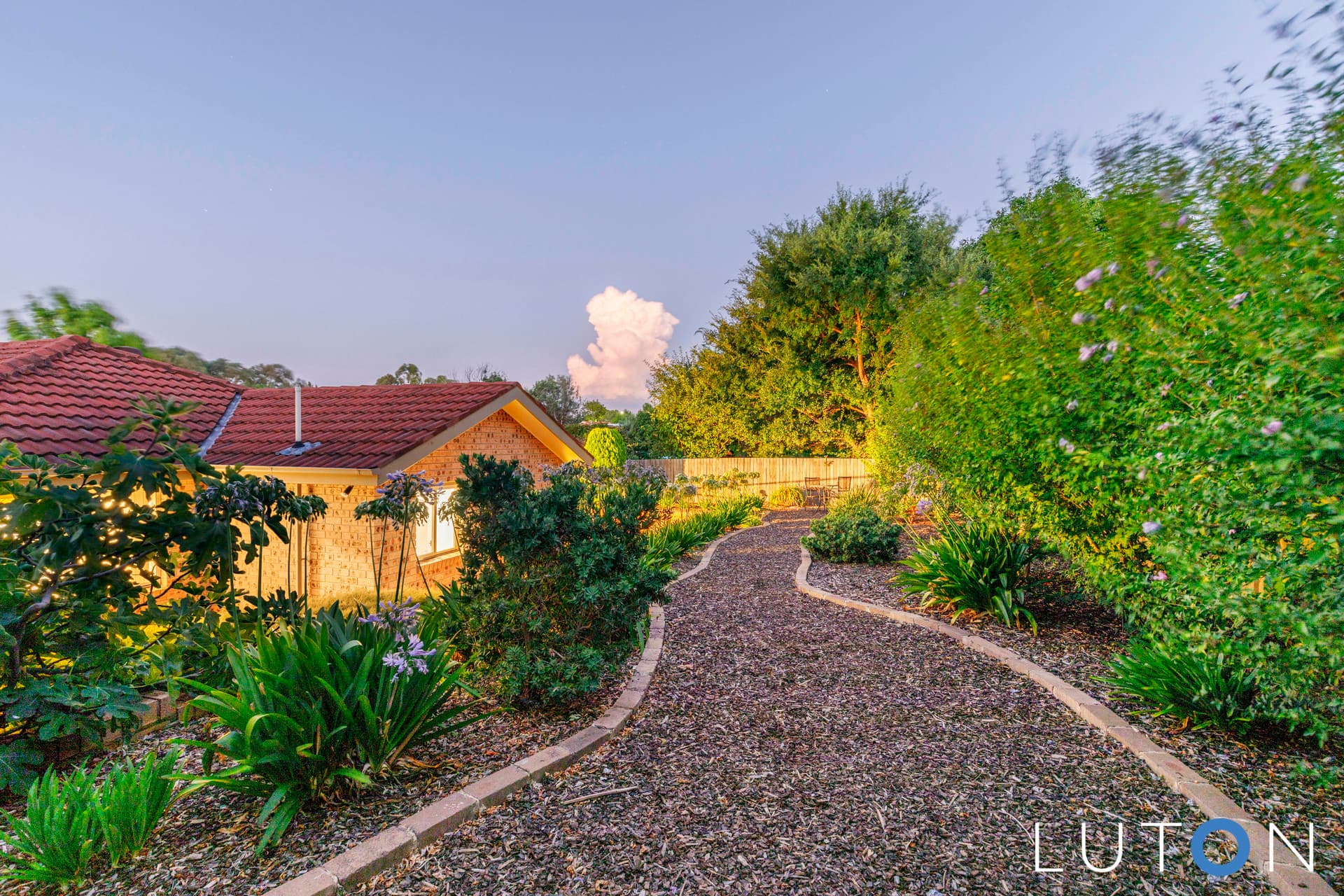 70 Bimberi Crescent, Palmerston ACT 2913, Palmerston - Thumbnail 2
