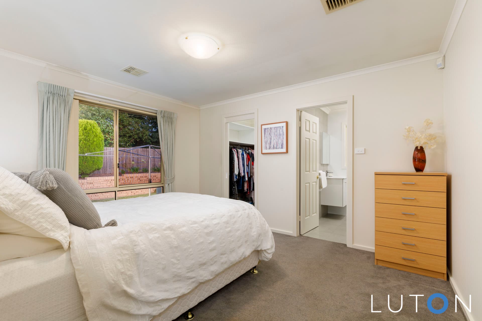 70 Bimberi Crescent, Palmerston ACT 2913, Palmerston - Thumbnail 4
