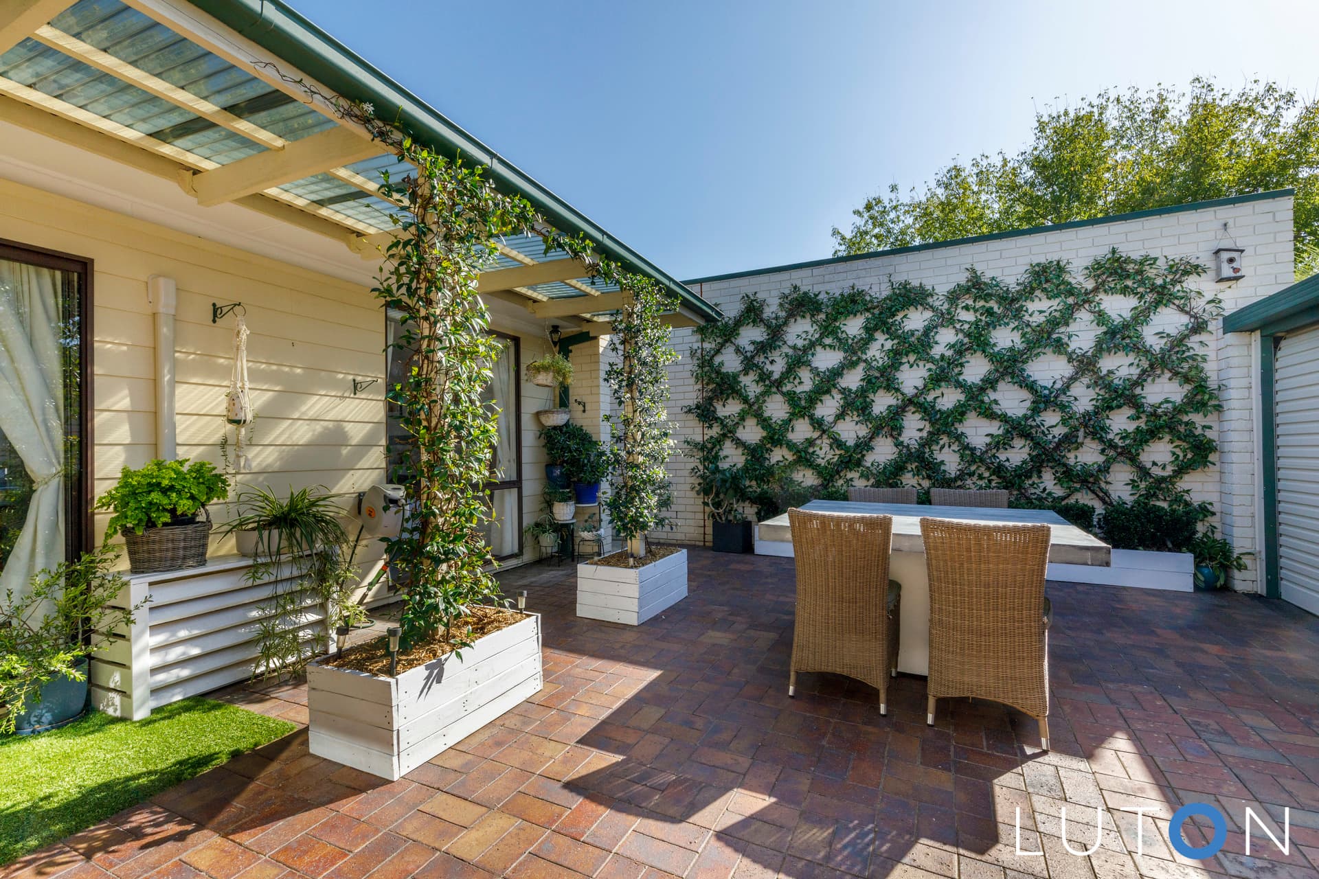 82 Livingston Avenue, Kambah ACT 2902, Kambah - Thumbnail 8