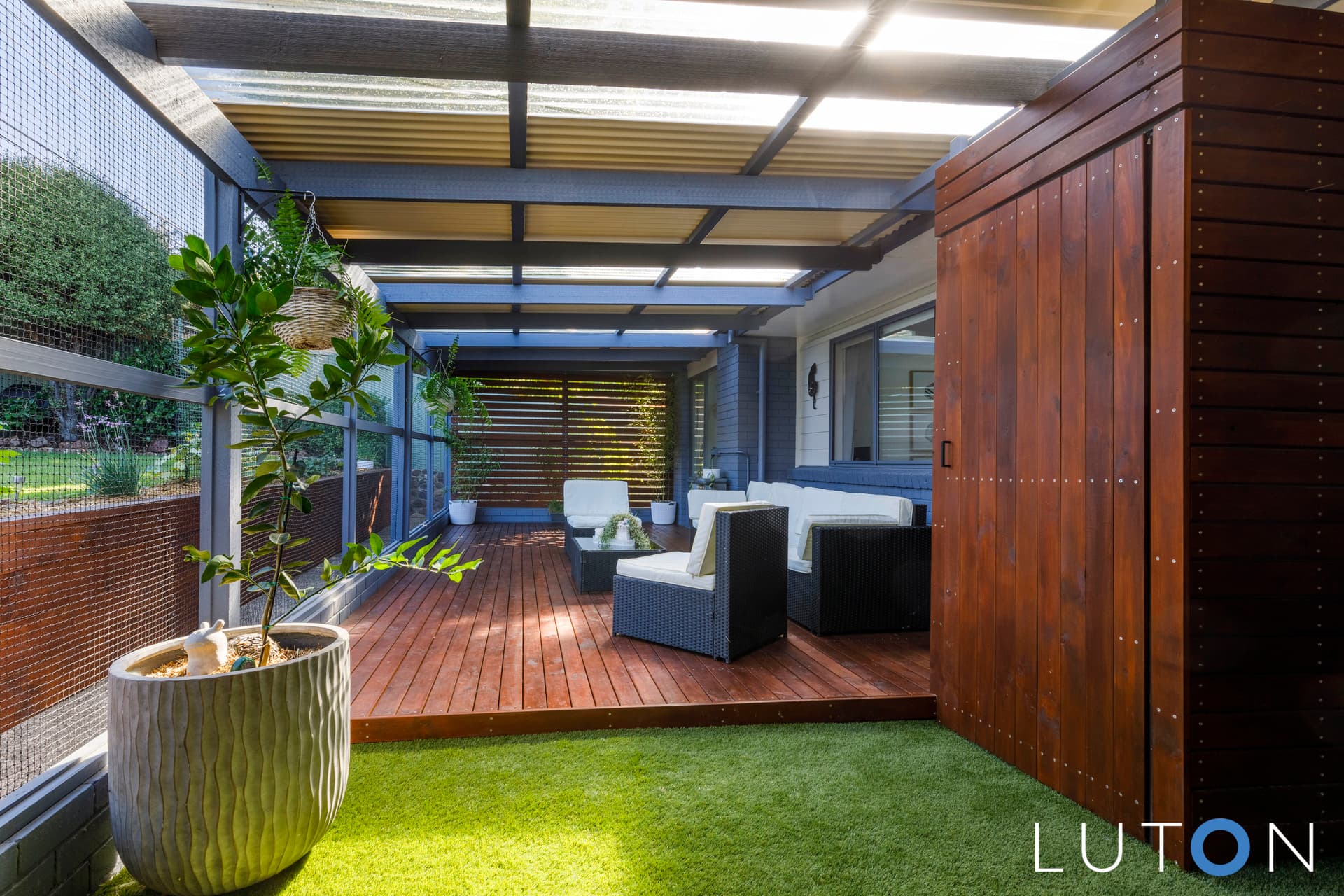 82 Livingston Avenue, Kambah ACT 2902, Kambah - Thumbnail 3