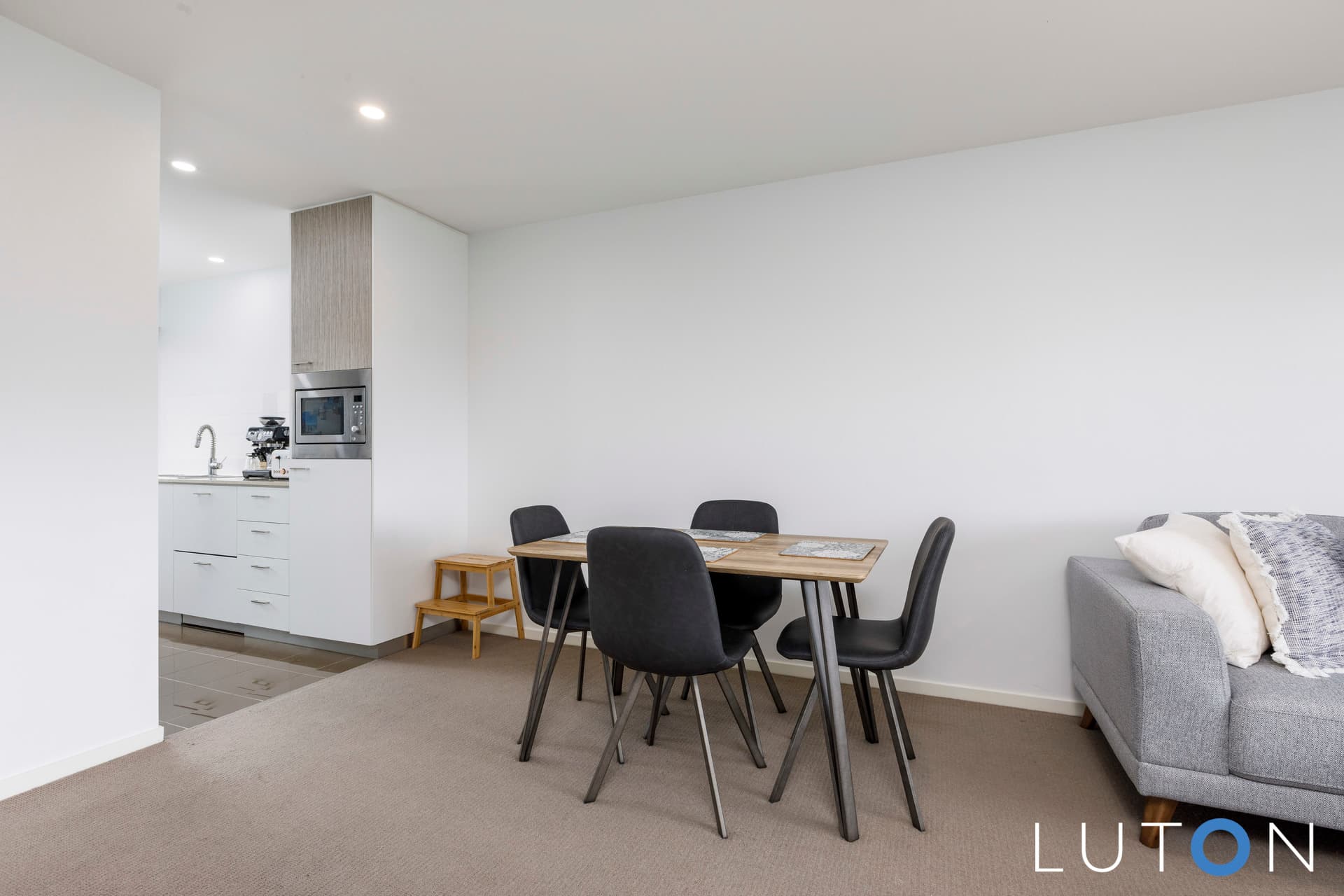 23/10 Ipima Street, Braddon ACT 2612, Braddon - Thumbnail 2
