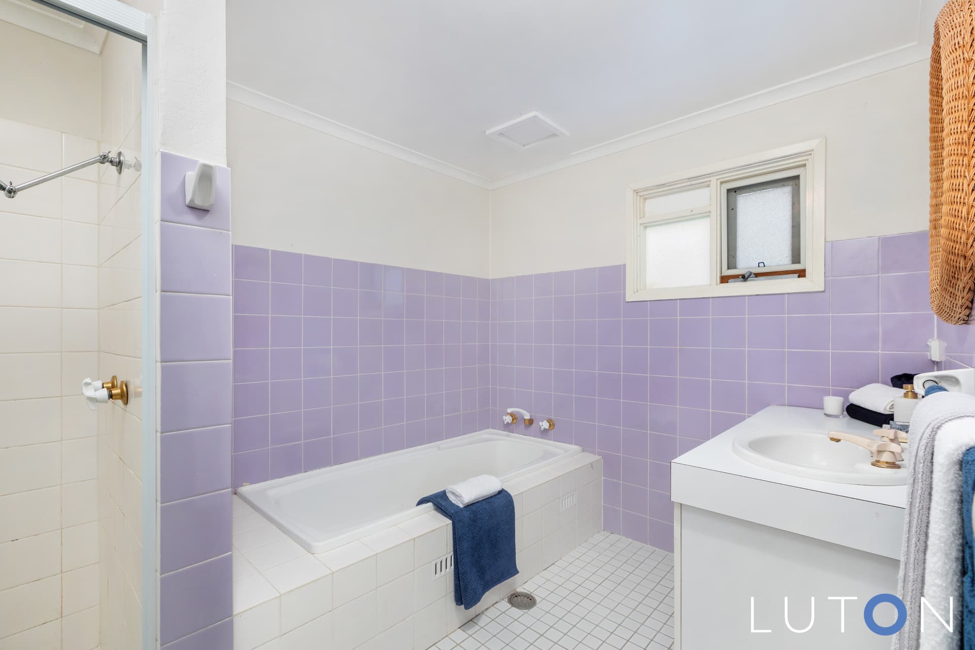 301 Bugden Avenue, Fadden ACT 2904, Fadden - Thumbnail 7