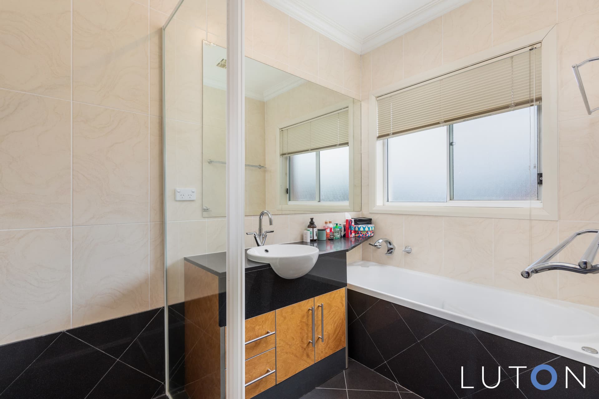 7/3 Ross Road, Crestwood NSW 2620, Crestwood - Thumbnail 6