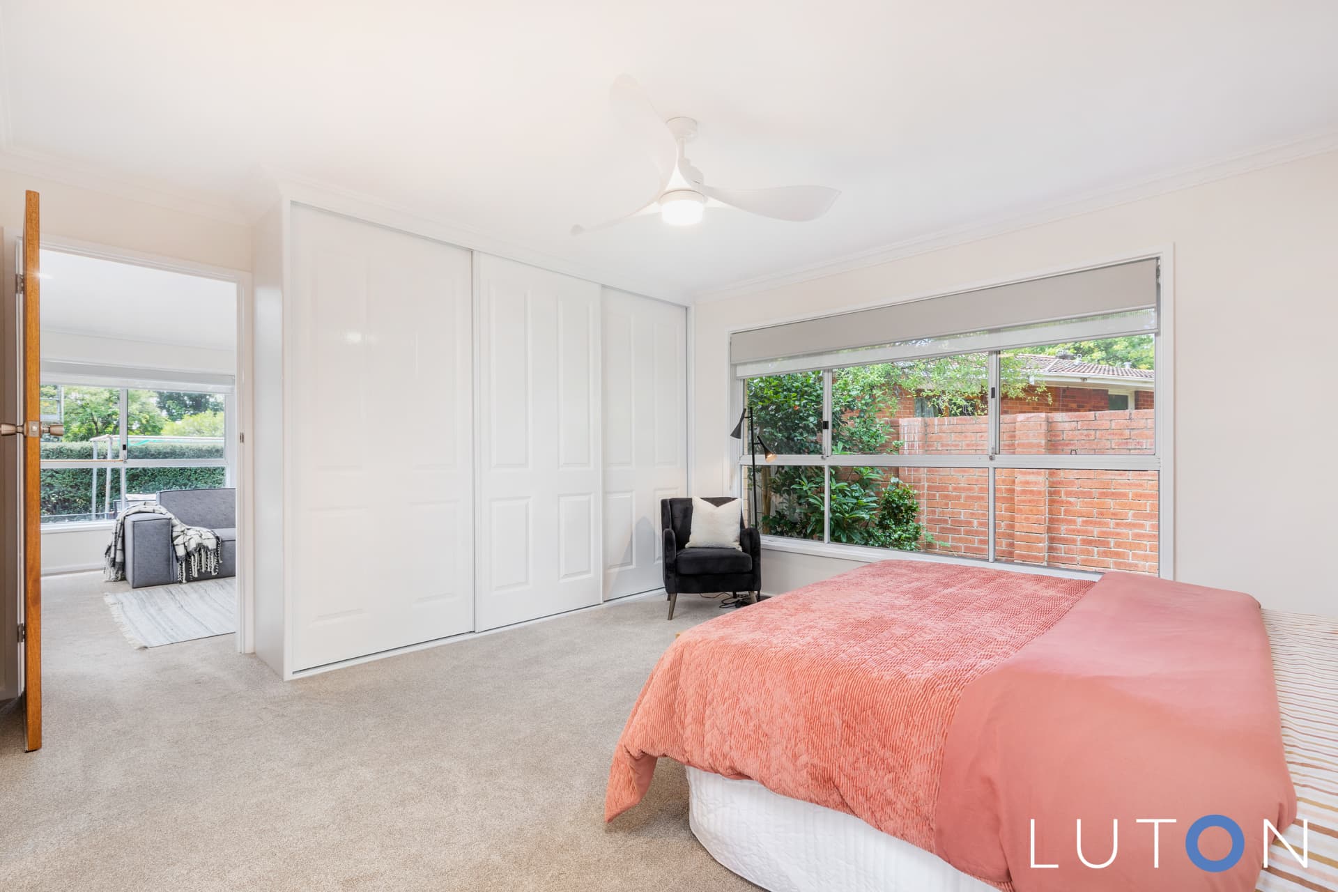 22 Dutton Street, Dickson ACT 2602, Dickson - Thumbnail 2