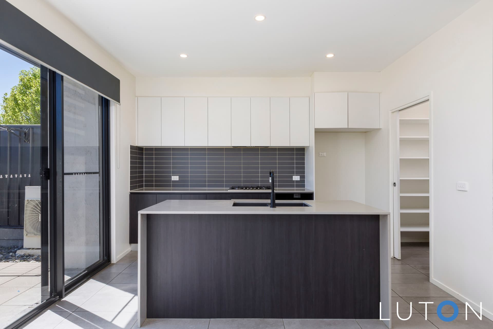 10 Bernard Heinze Avenue, Moncrieff ACT 2914, Moncrieff - Thumbnail 2