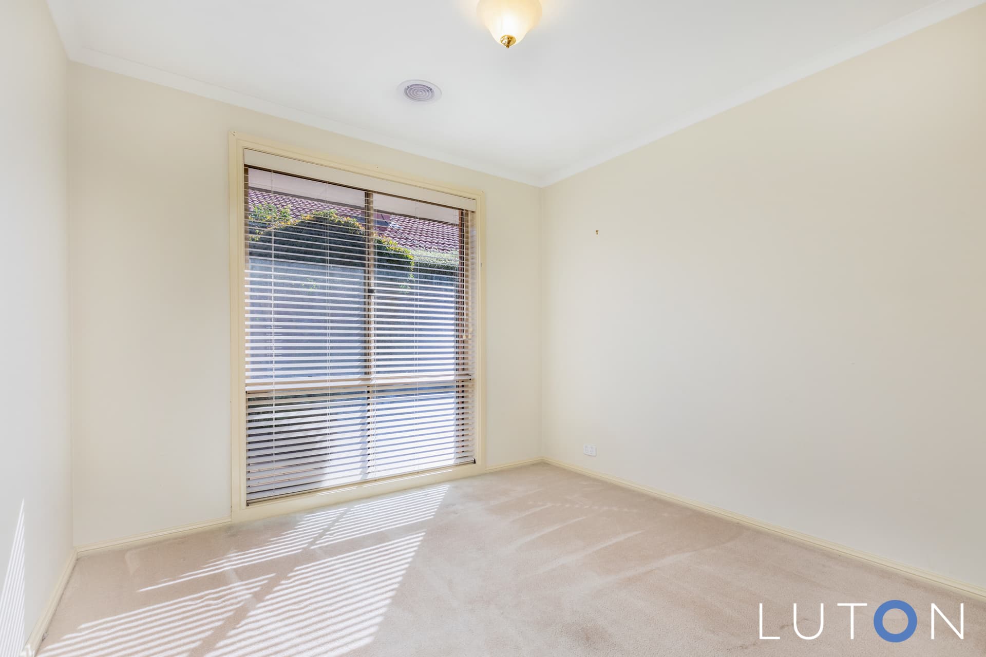 32/67 Barraclough Crescent, Monash ACT 2904, Monash - Thumbnail 2