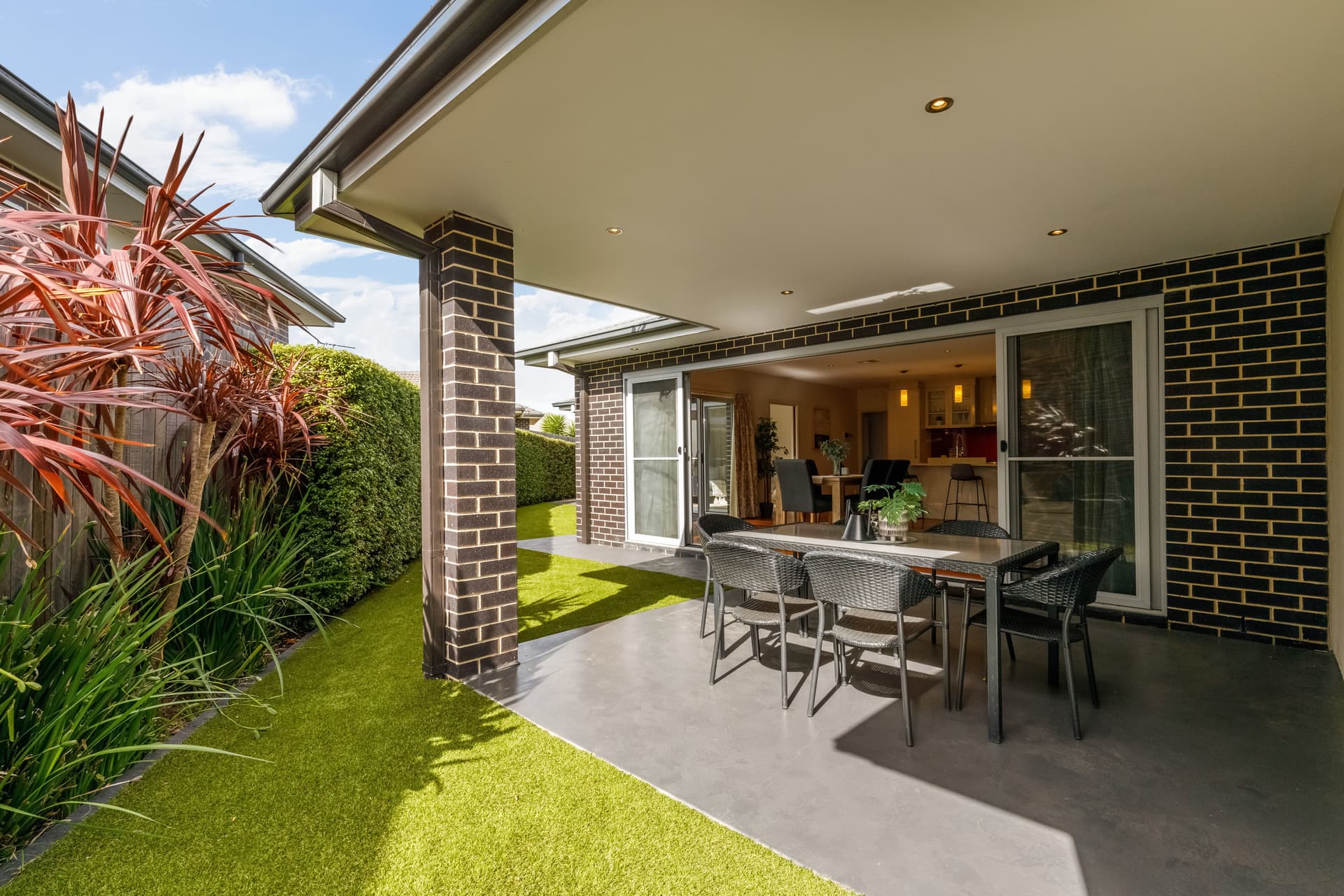 34 Mollie Dyer Street, Bonner ACT 2914, Bonner - Thumbnail 2