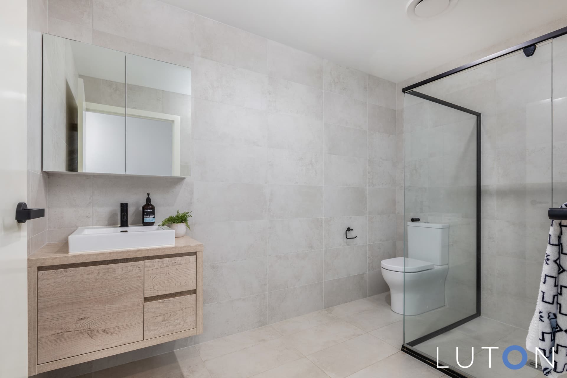 40/1 Calaby Street, Coombs ACT 2611, Coombs - Thumbnail 2