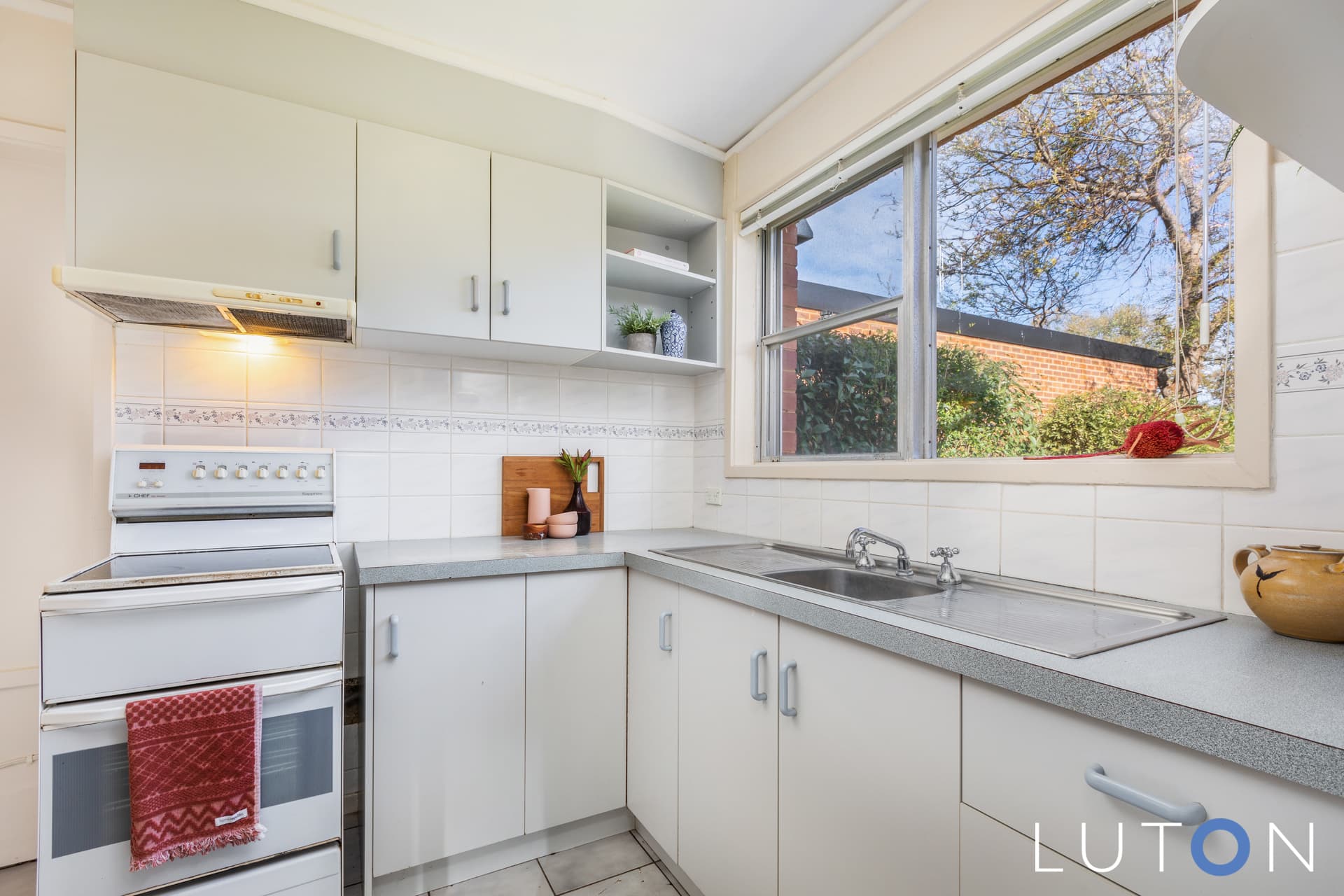 74 Phillip Avenue, Downer ACT 2602, Downer - Thumbnail 2
