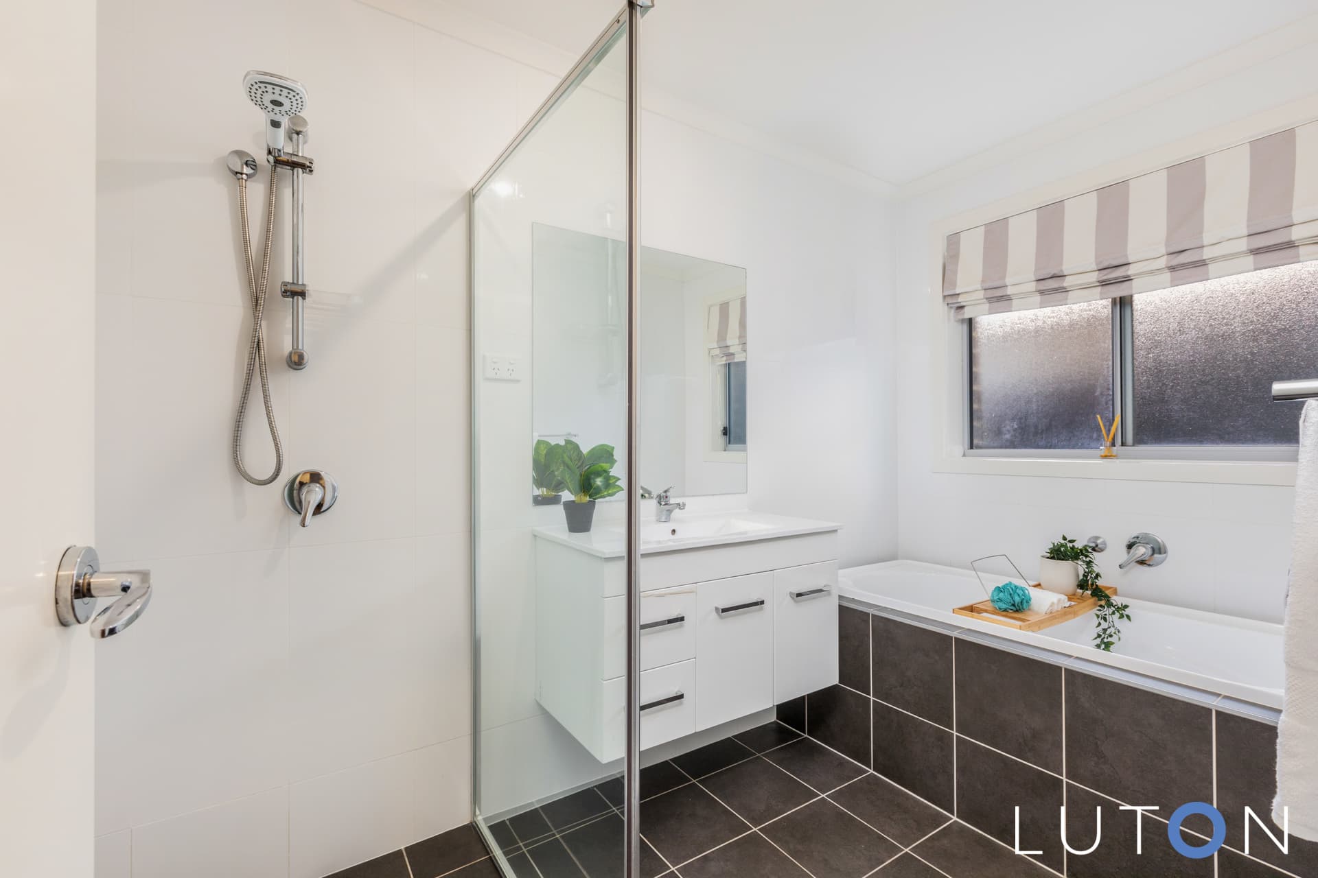 33 Essie Coffey Street, Bonner ACT 2914, Bonner - Thumbnail 4